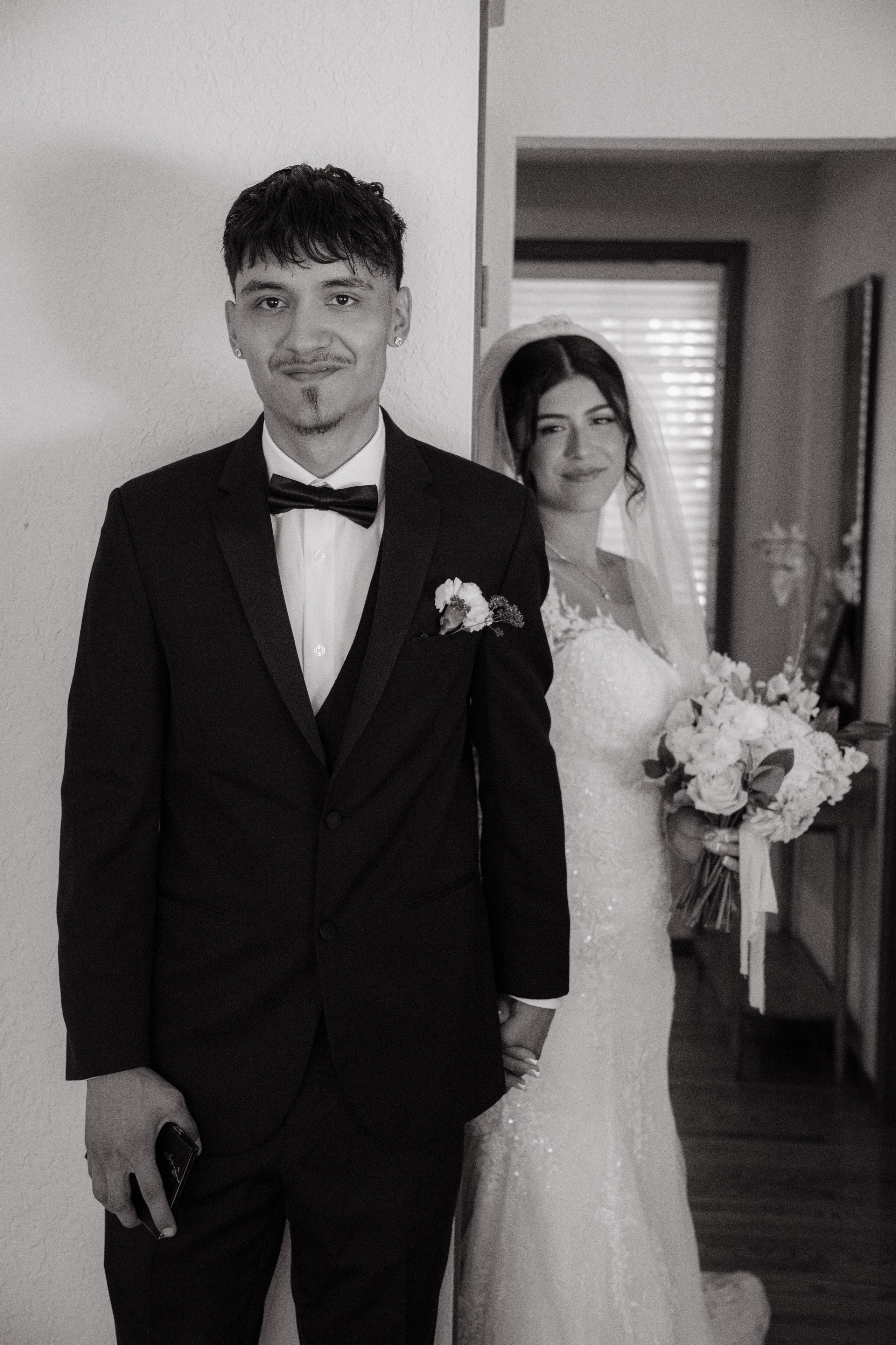 Arianna and Cristopher | Intimate Wedding. Photographer in Washington Sophia D