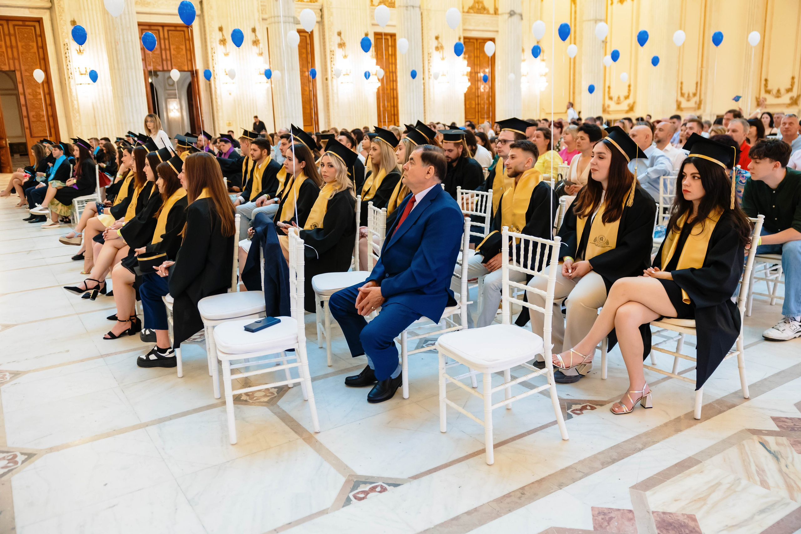 Festivitate Absolvire ASE 2024 - Palatul Parlamentului Bucuresti. MDimaFotoStudio. Fotograf de nuntă, evenimente private și de familie