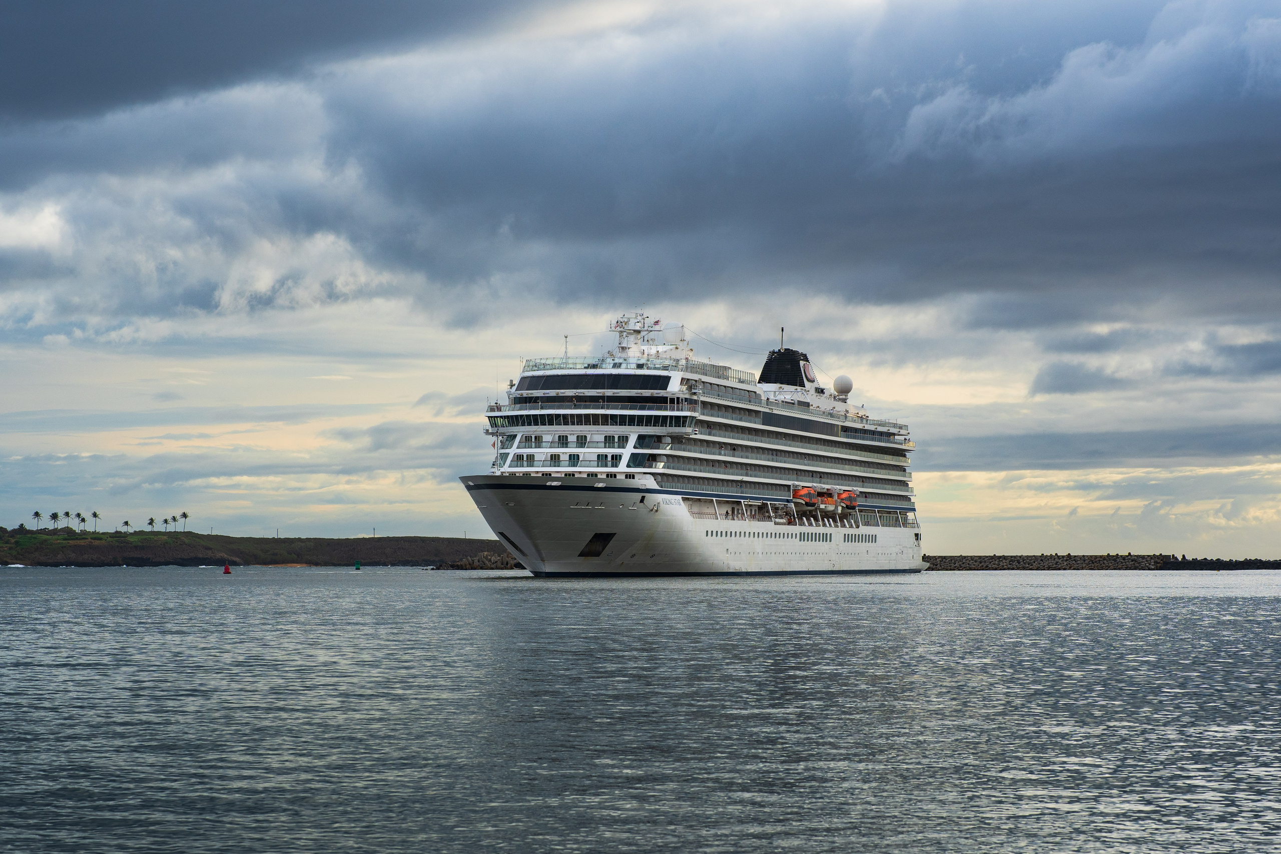 SHIPS. Awards winning photographer in Kauai, Hawaii
