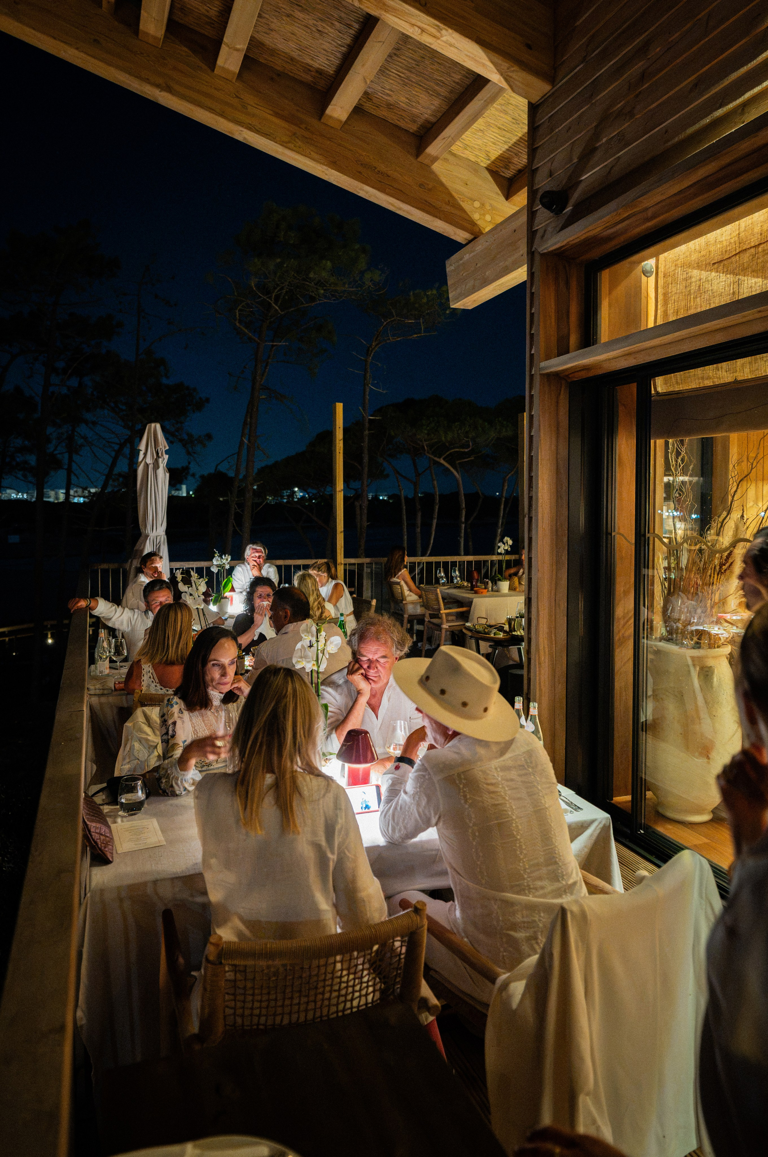 RESTAURANTES — CABANA SASS. Forma Studios