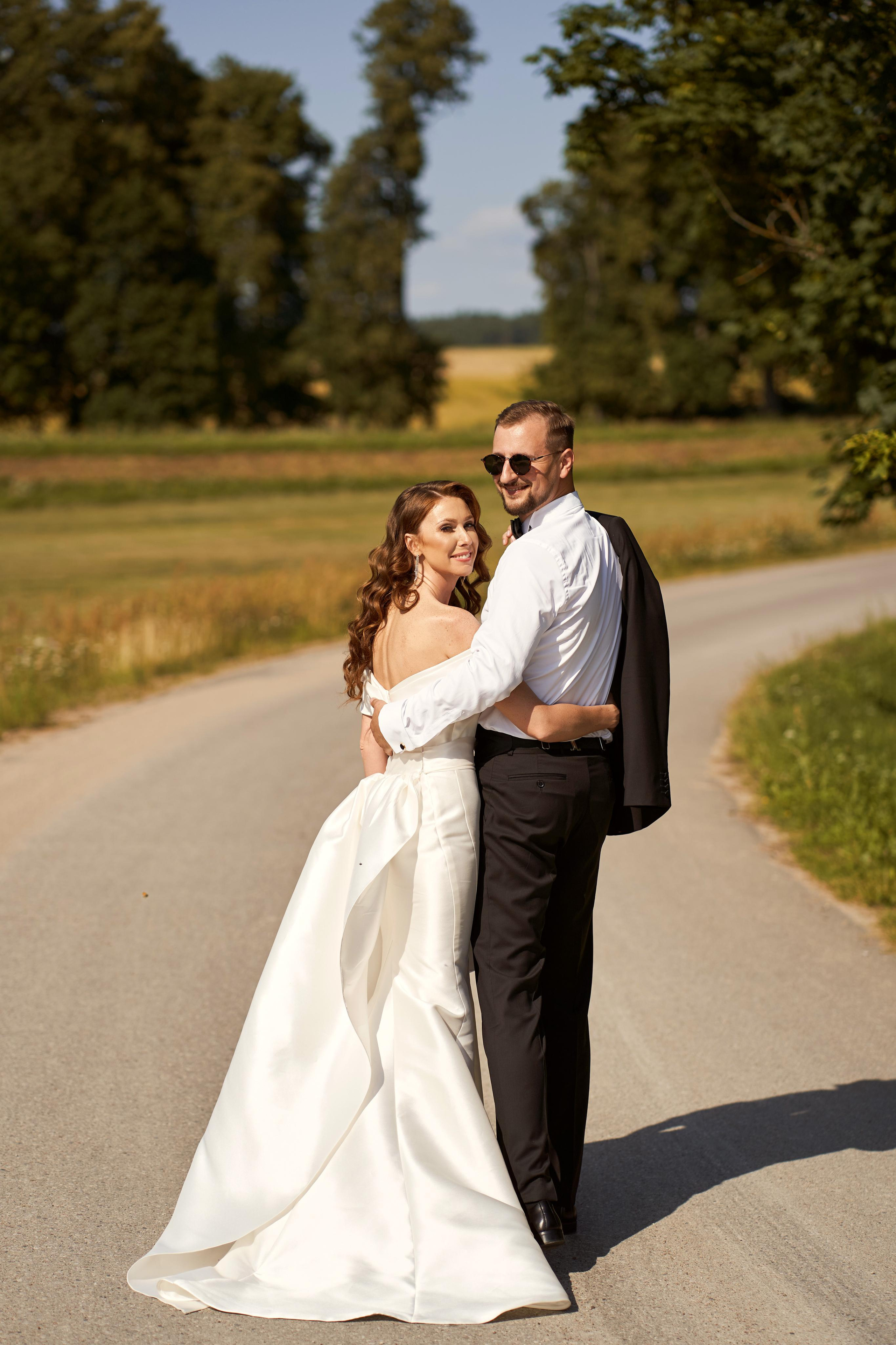 Robertos ir Karolio vestuvių fotosesijos anonsas. Misevic Wedding — Jausminga ir Profesionali Vestuvių Fotografija
