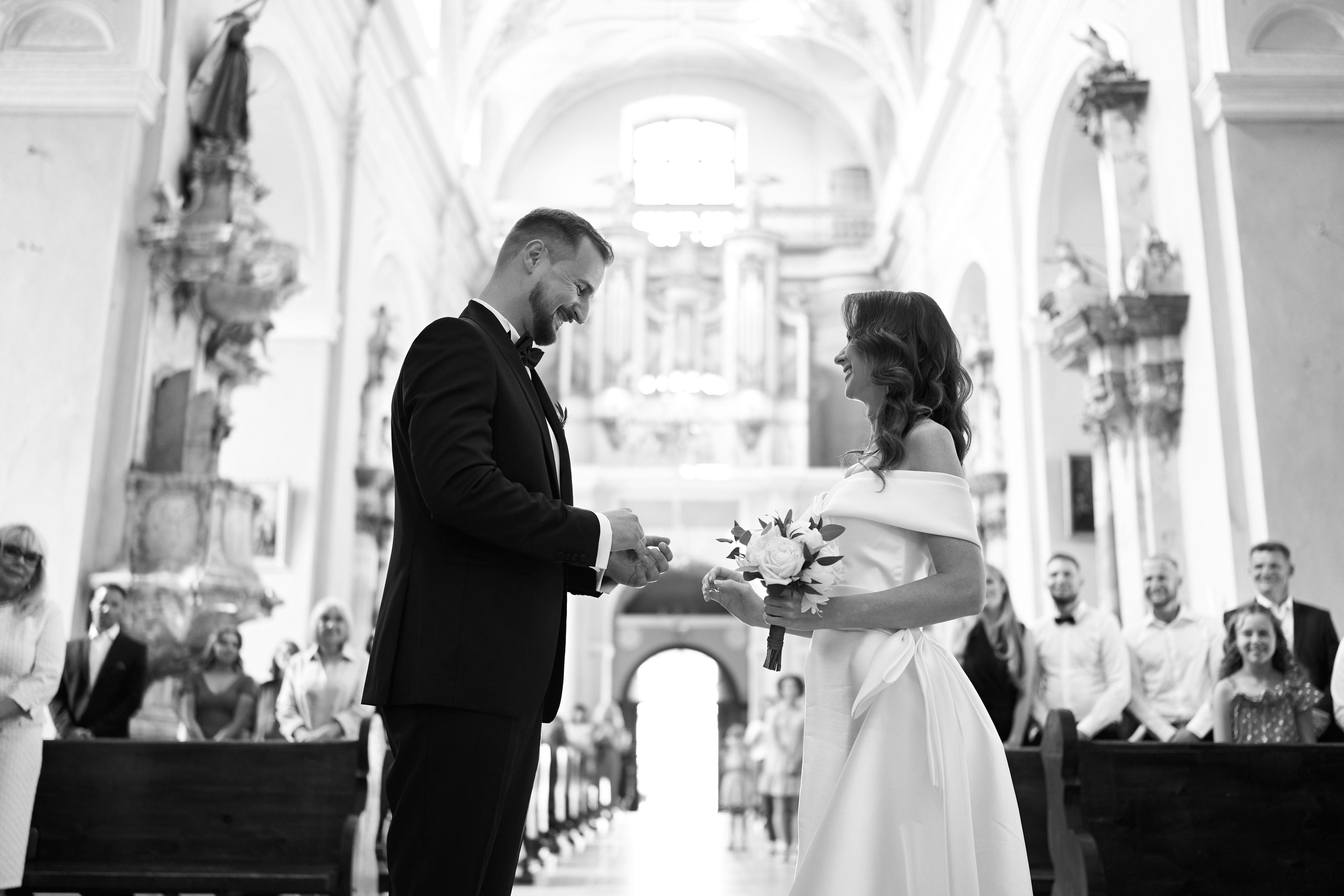 Robertos ir Karolio vestuvių fotosesijos anonsas. Misevic Wedding — Jausminga ir Profesionali Vestuvių Fotografija