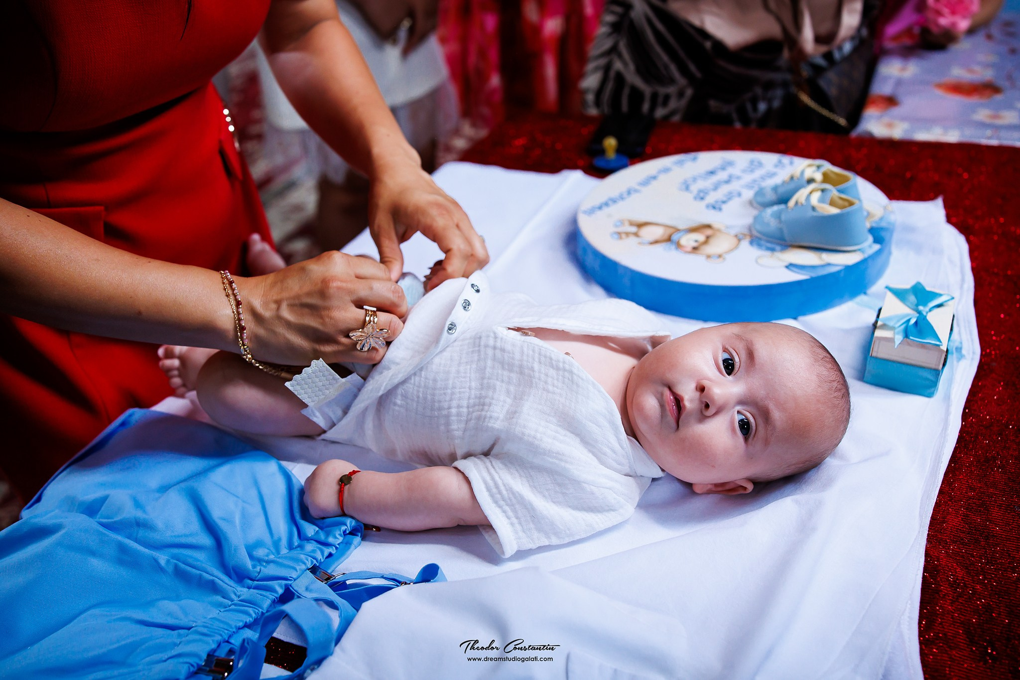 Botez. Dream Studio Galați – ședințe foto profesionale pentru familie, portrete și evenimente