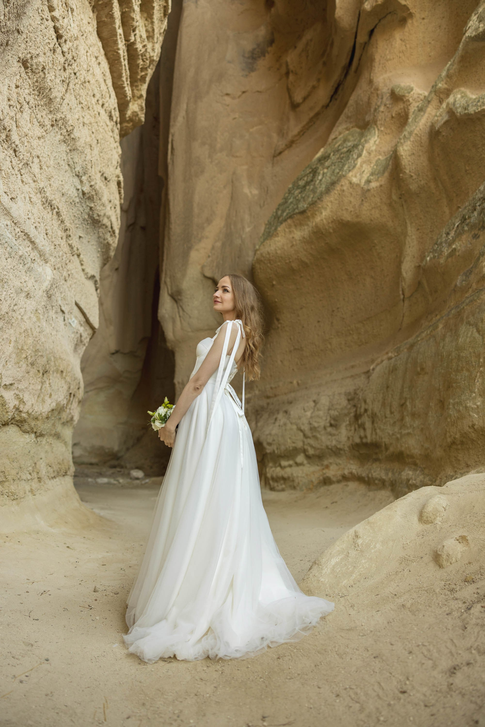 Wedding photo shoot in cappadocia. Julia Ganch I Fashion Wedding Photography I Cappadocia Turkey