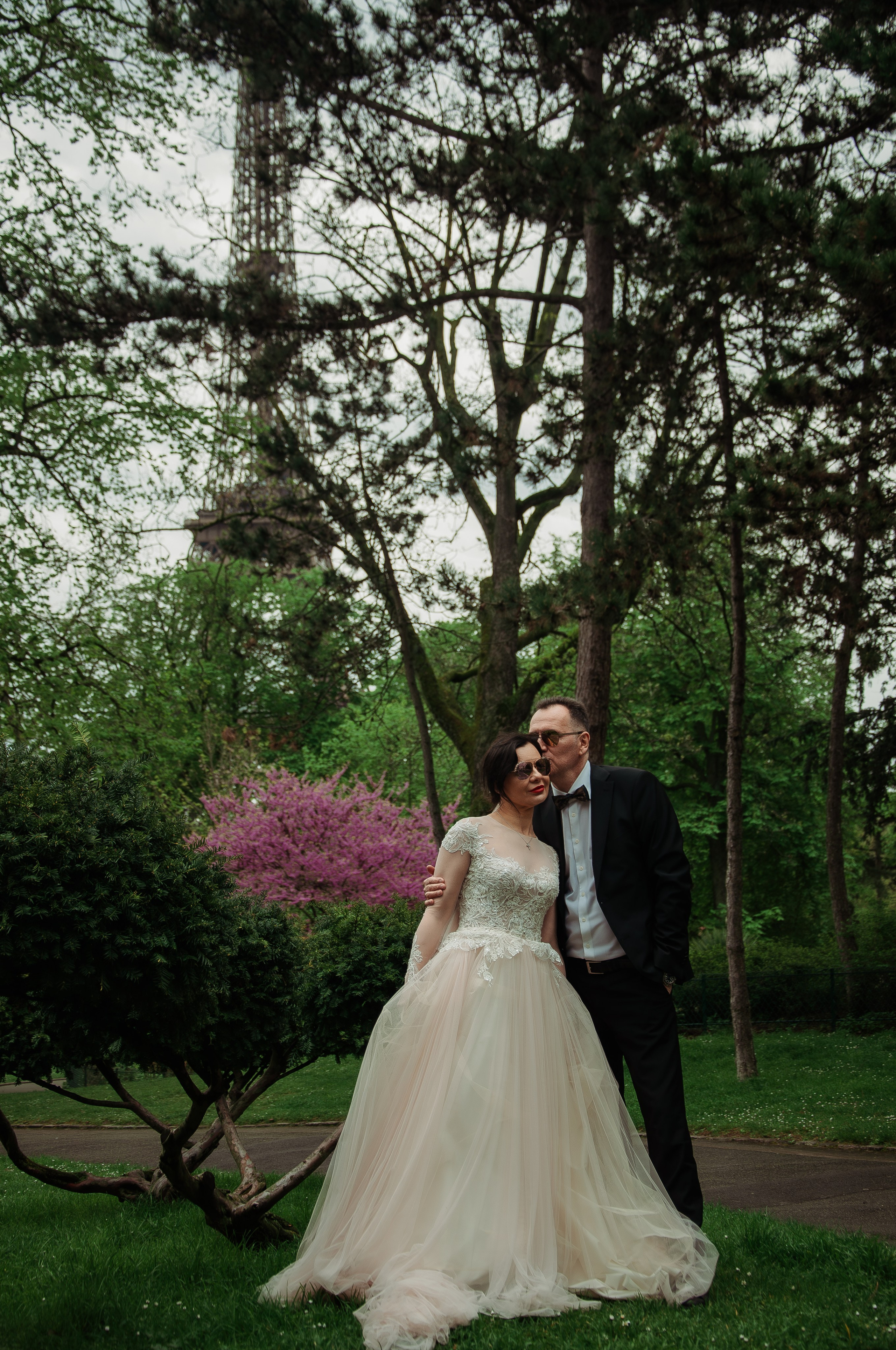 Wedding anniversary photoshoot. Paris photographer — Polina Osipova