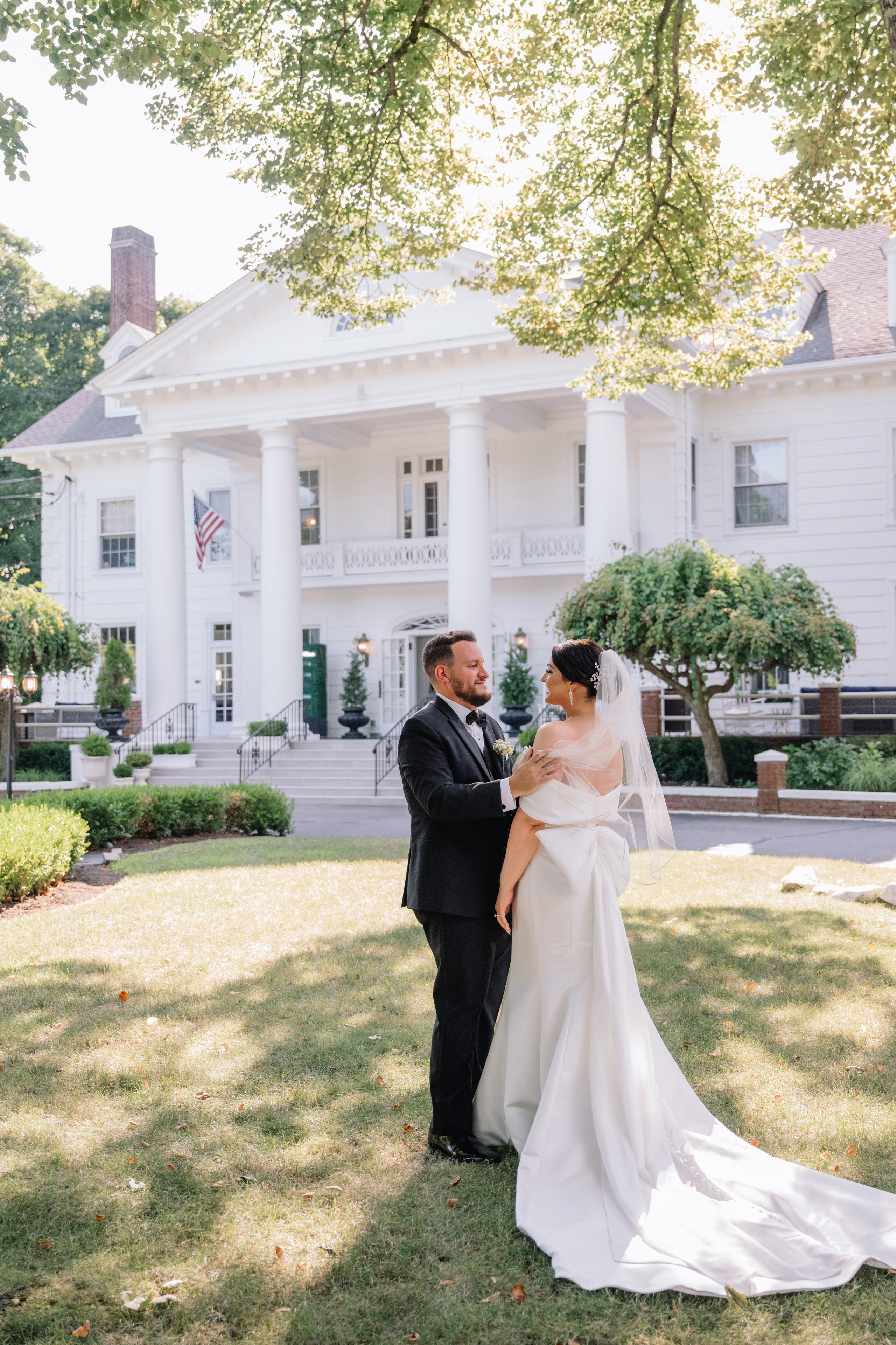 Summer Wedding at The Briarcliff Manor | Taylor & Richie | New York Wedding Photography