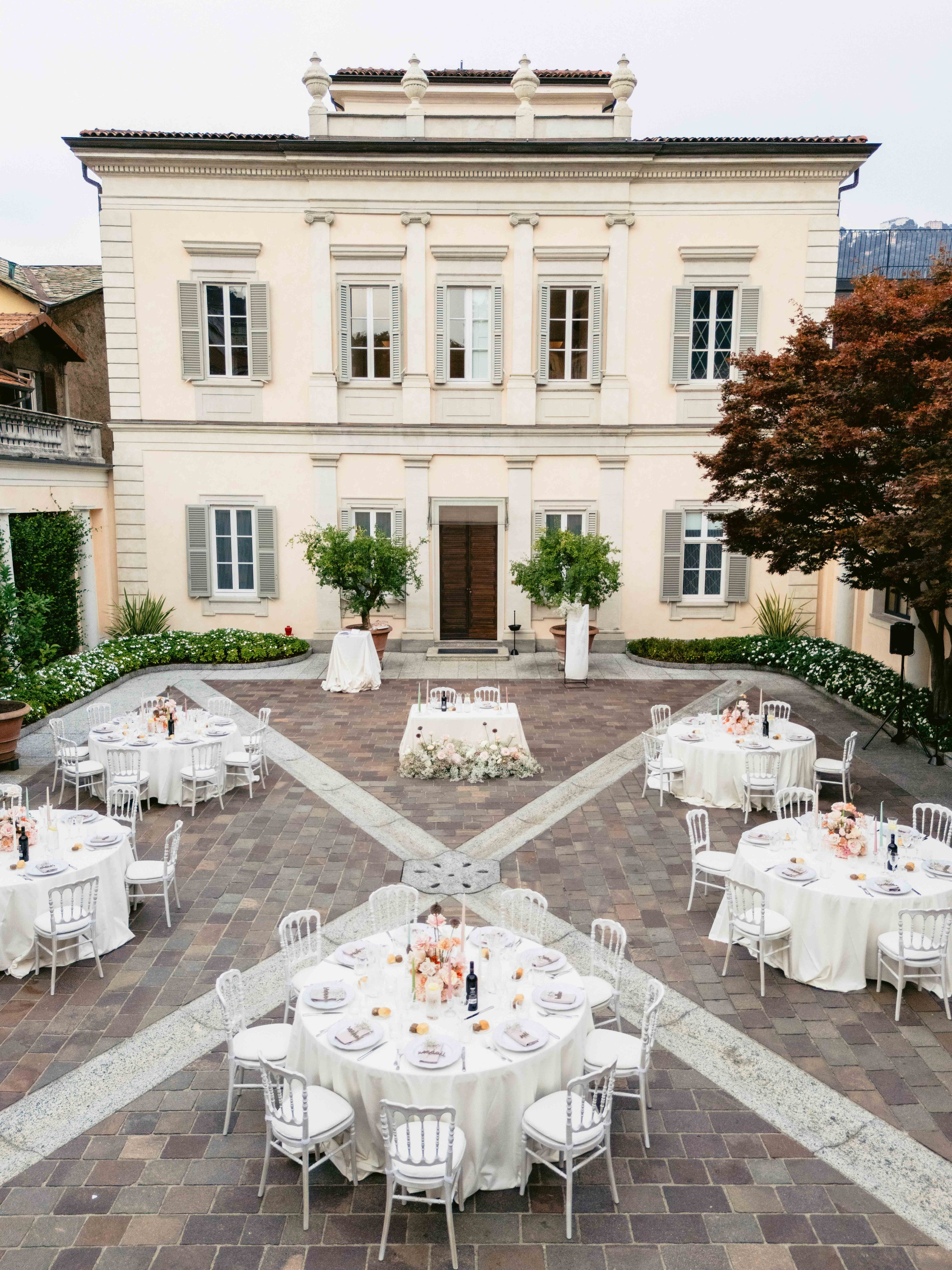 Lake Como Wedding — Villa Carminati Resta. Hochzeitsfotograf Deutschland & Destination Weddings | Moderne Hochzeitsfotografie
