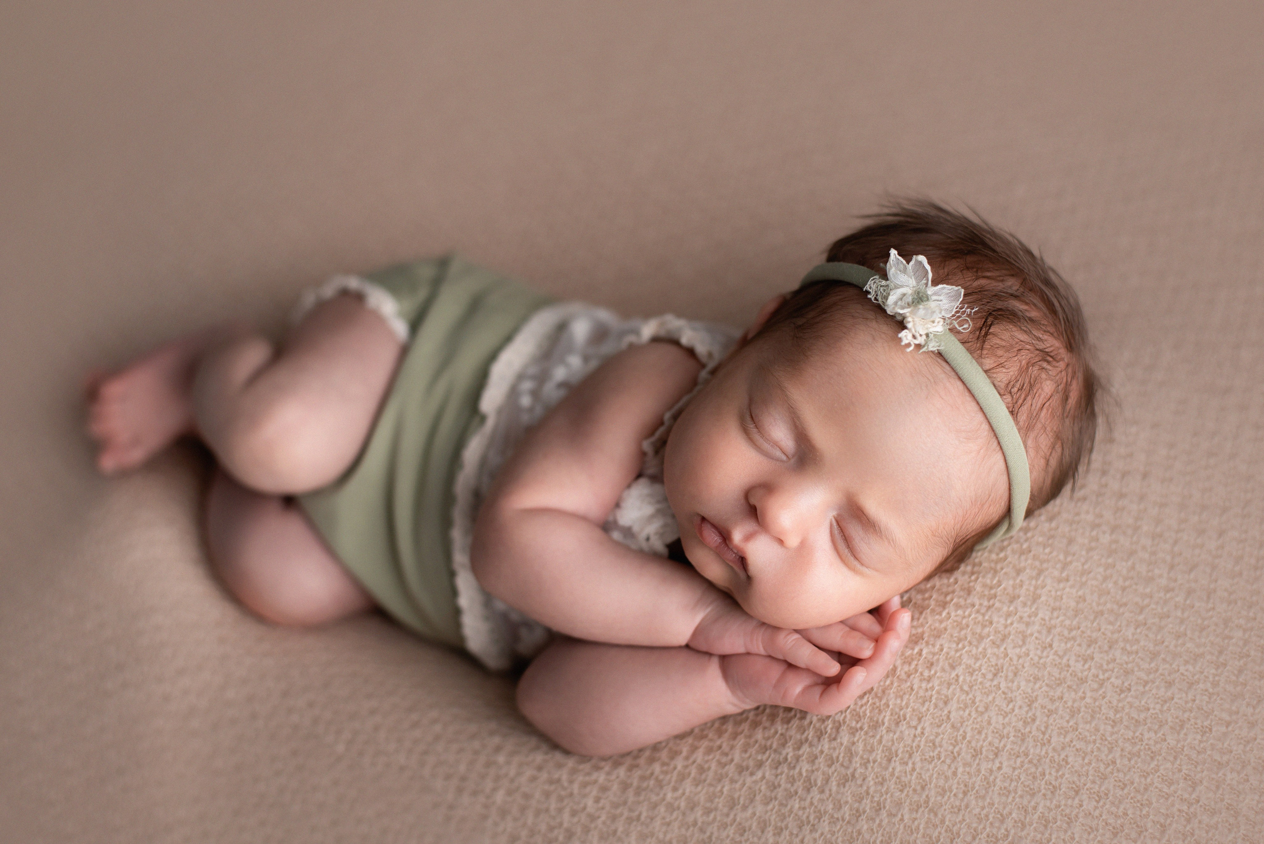 Eseniya 24 days. In-home newborn photography Raleigh & area Katya Kulikova