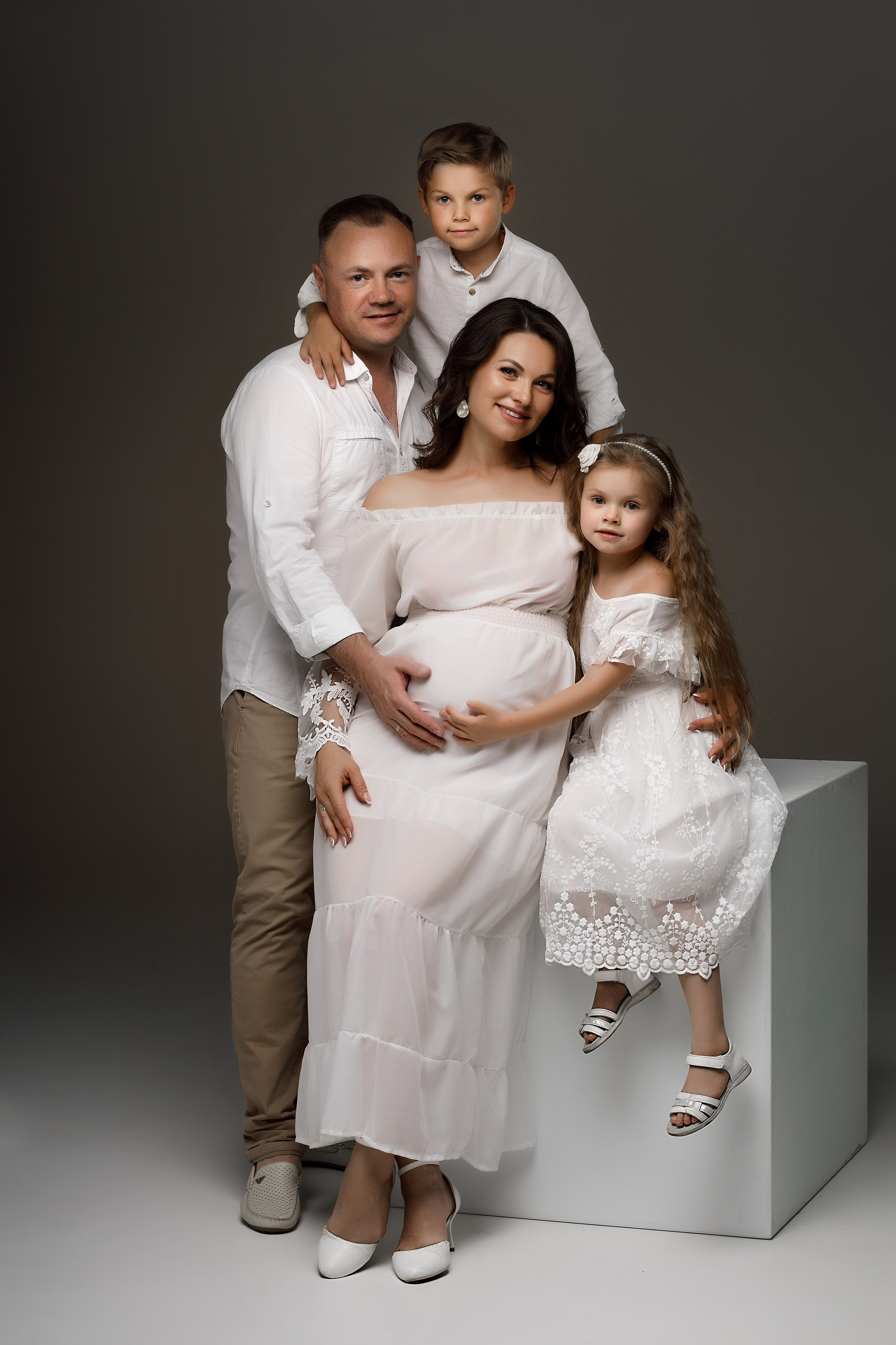 Family Photography Portfolio – Natasha Reev. Natasha Reev Los Angeles maternity photographer