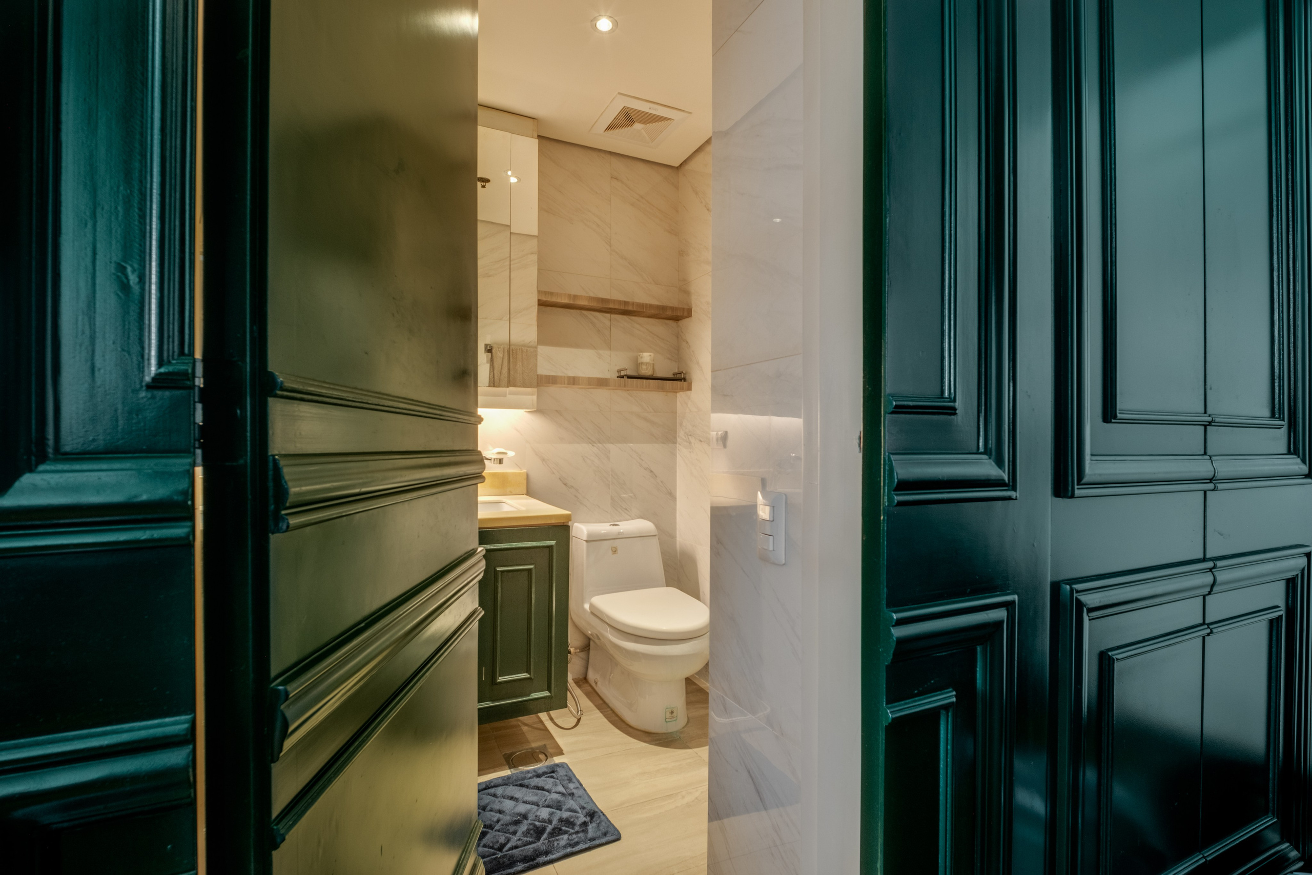 Twin Oaks Place // Mandaluyong. Interior & Architectural Photographer Philippines | Argen Carlo Camaclang