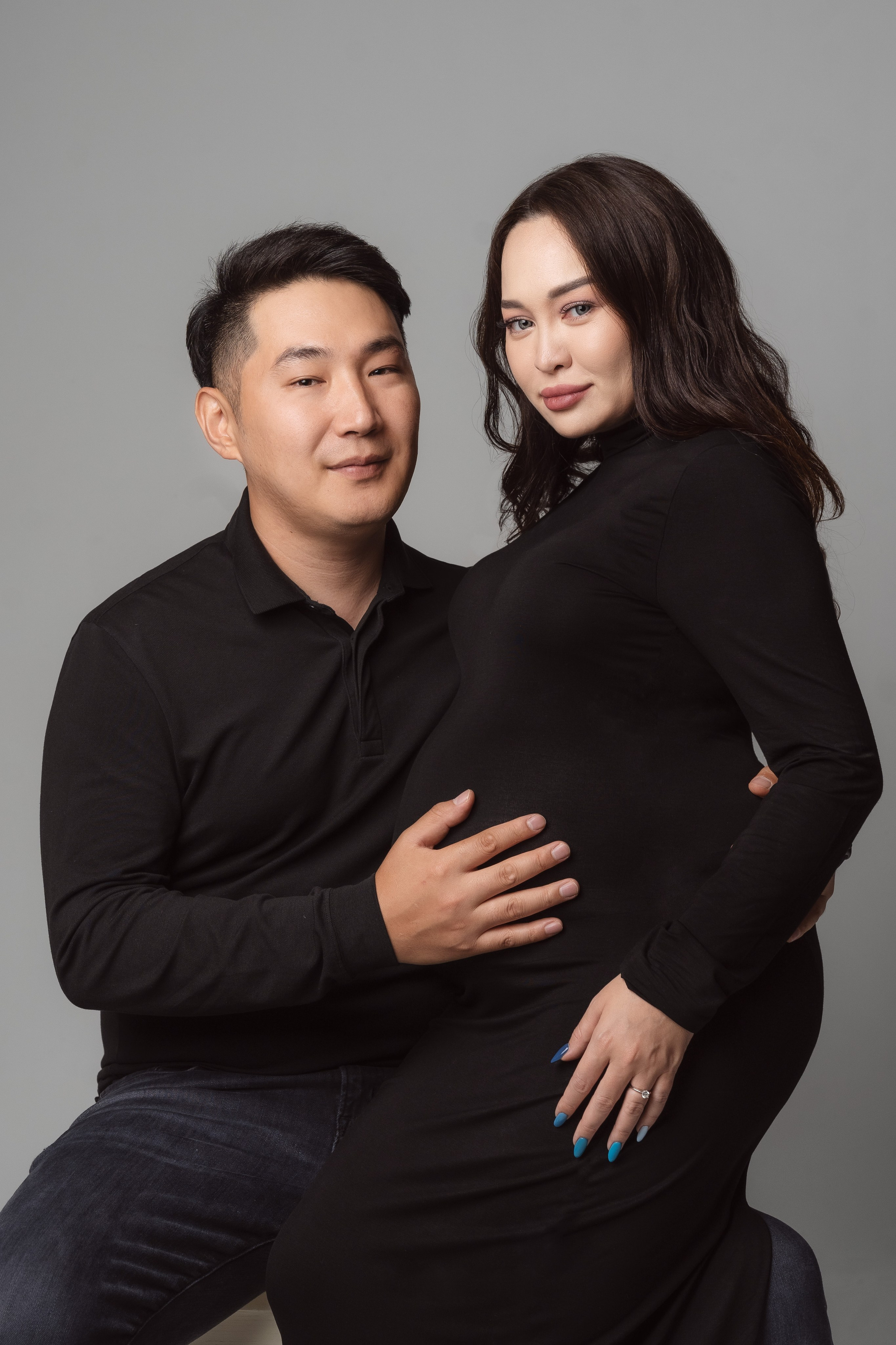 Pregnancy (studio). Dasha in Singapore