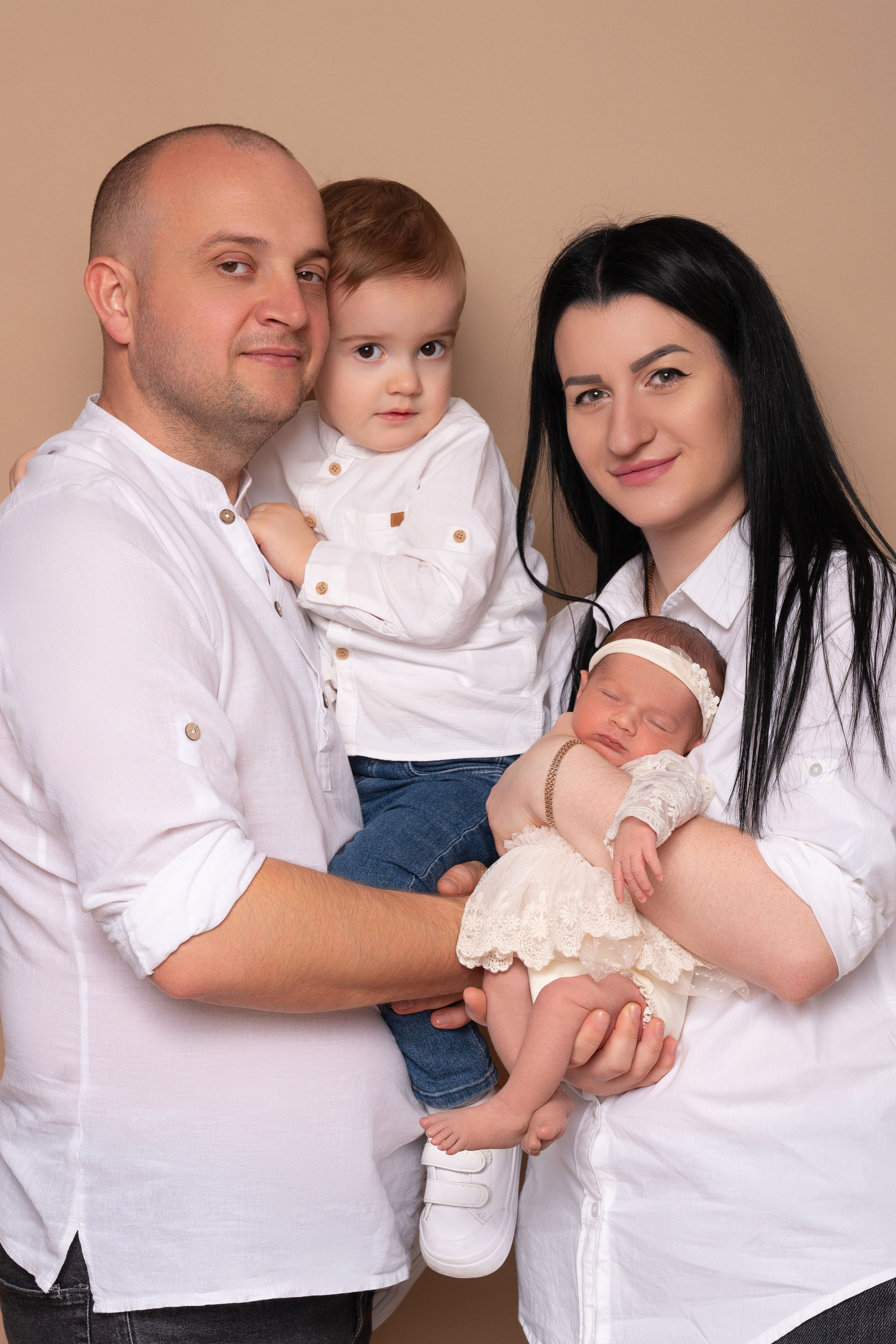 Emma. Neugeborenenfotografin und Retoucher in Augsburg Nastassia Schneider