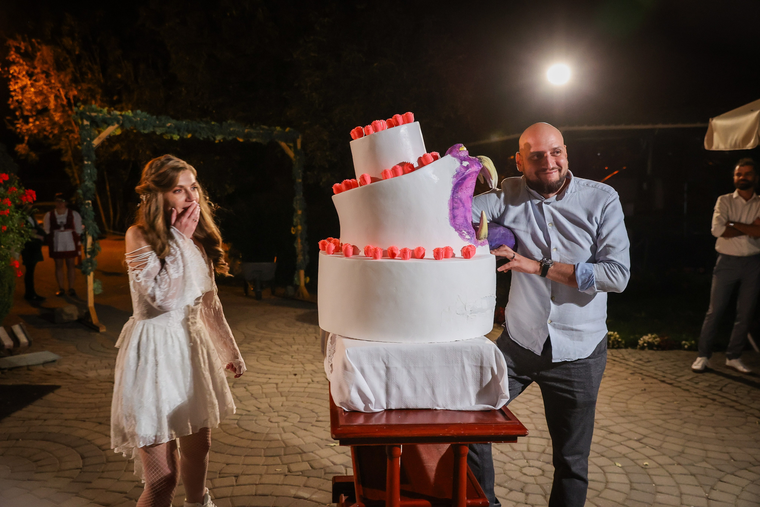 Orsi & Remus, eleganță în inima Transilvaniei. Rares Bucur is a professional wedding photographer based in Cluj-Napoca, Romania, specializing in wedding photography