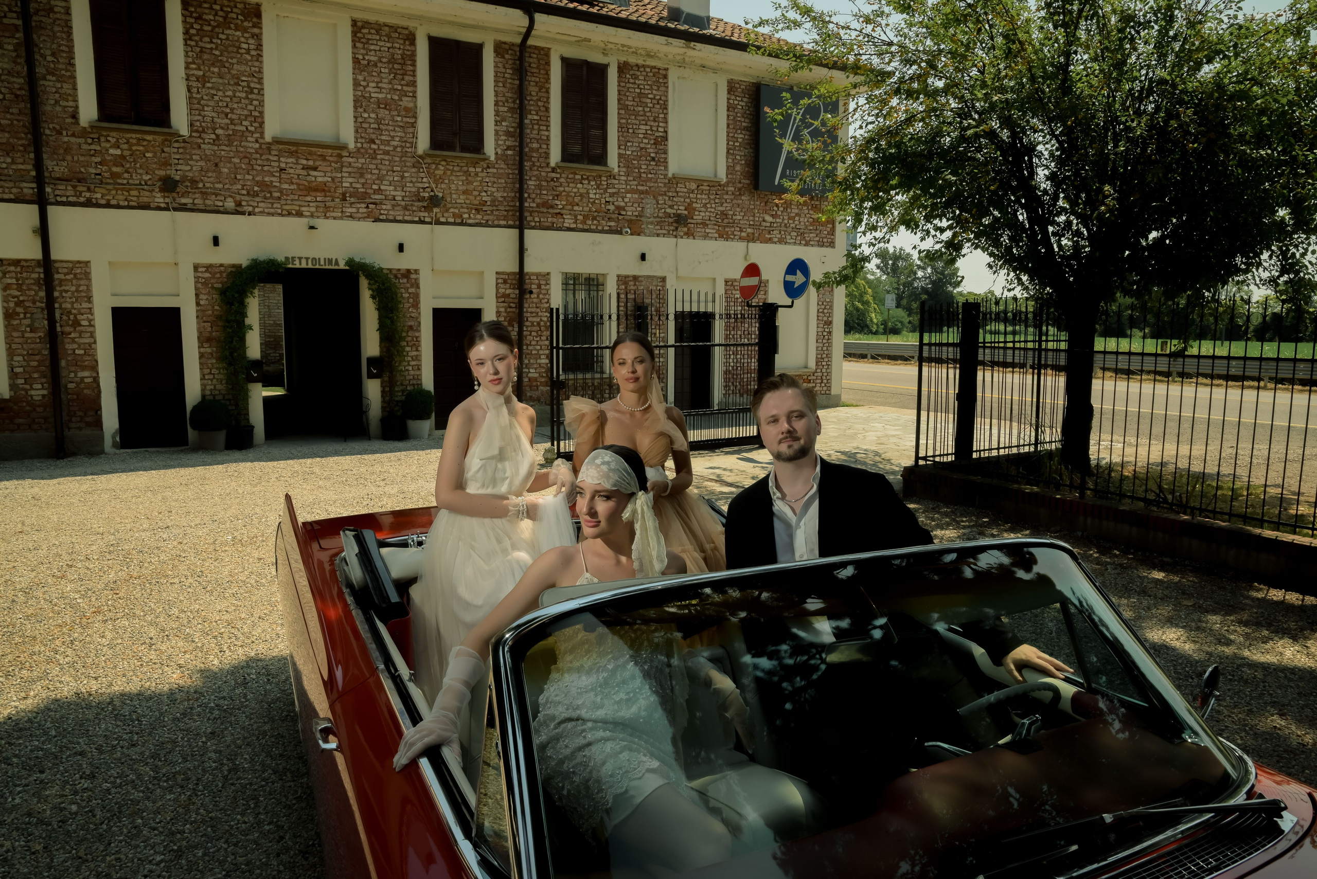 Anastasia&Valerio - PER CELEBRARE IL TUO MATRIMONIO IN STILE DI UNA VOLTA