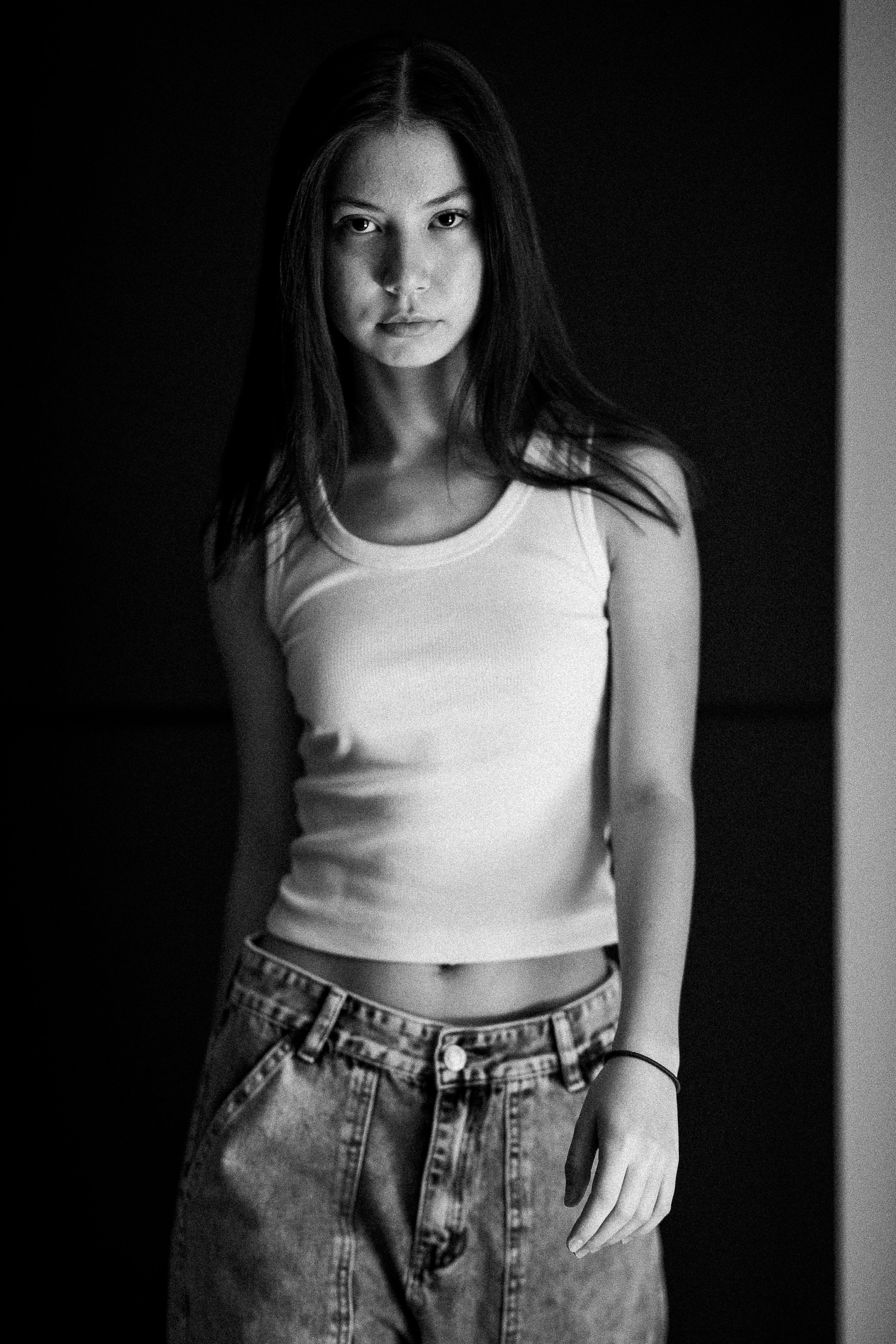 A. Rawnoir- Portrait photography by Daria Paliy.Timeless black&white portraits of women in NYC area