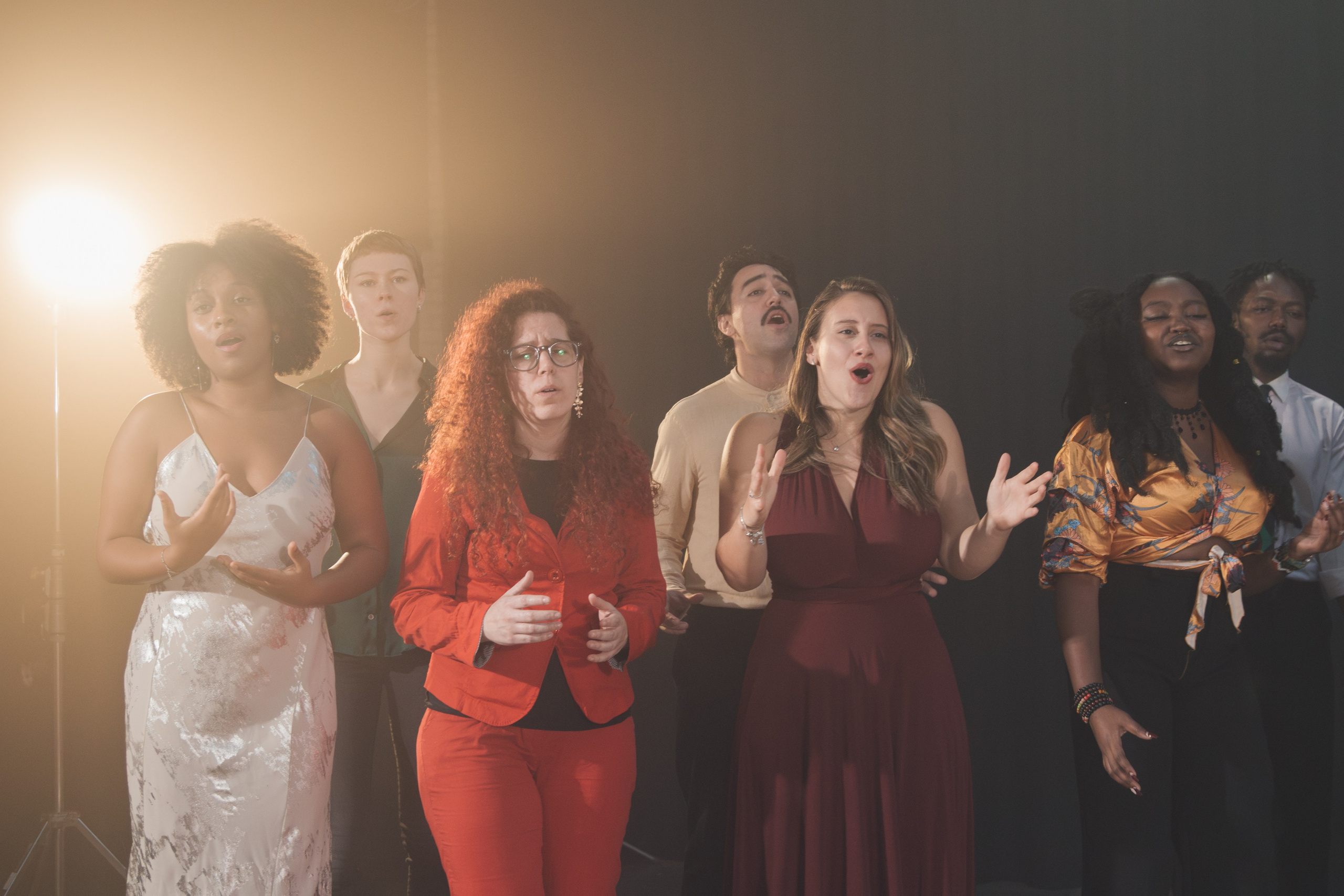 Attih Soul, choir shoot. Alexandra Uzianova — photo and video content in Barcelona