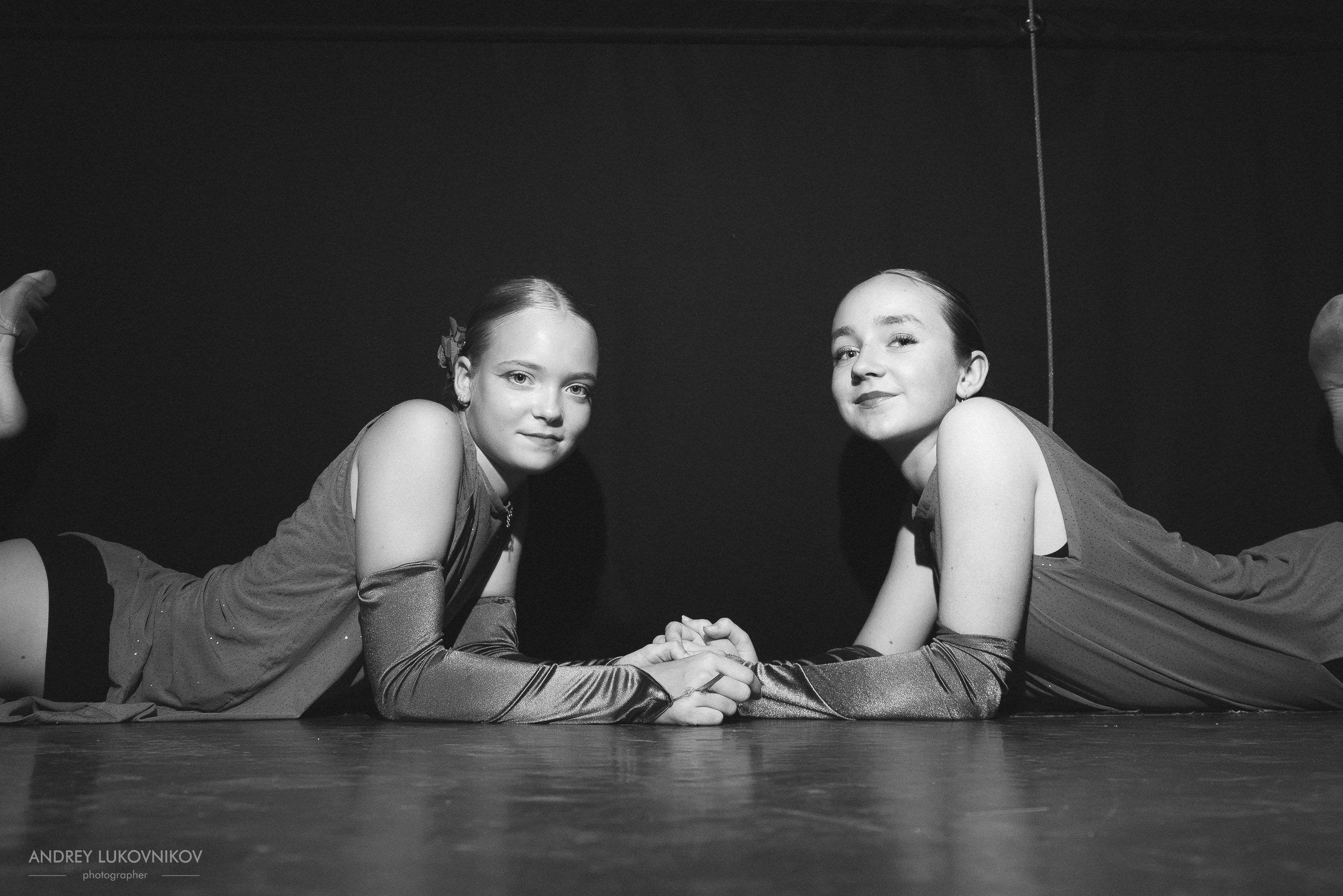 Entre bastidores del concierto final de Like Dance: momentos brillantes tras las cámaras