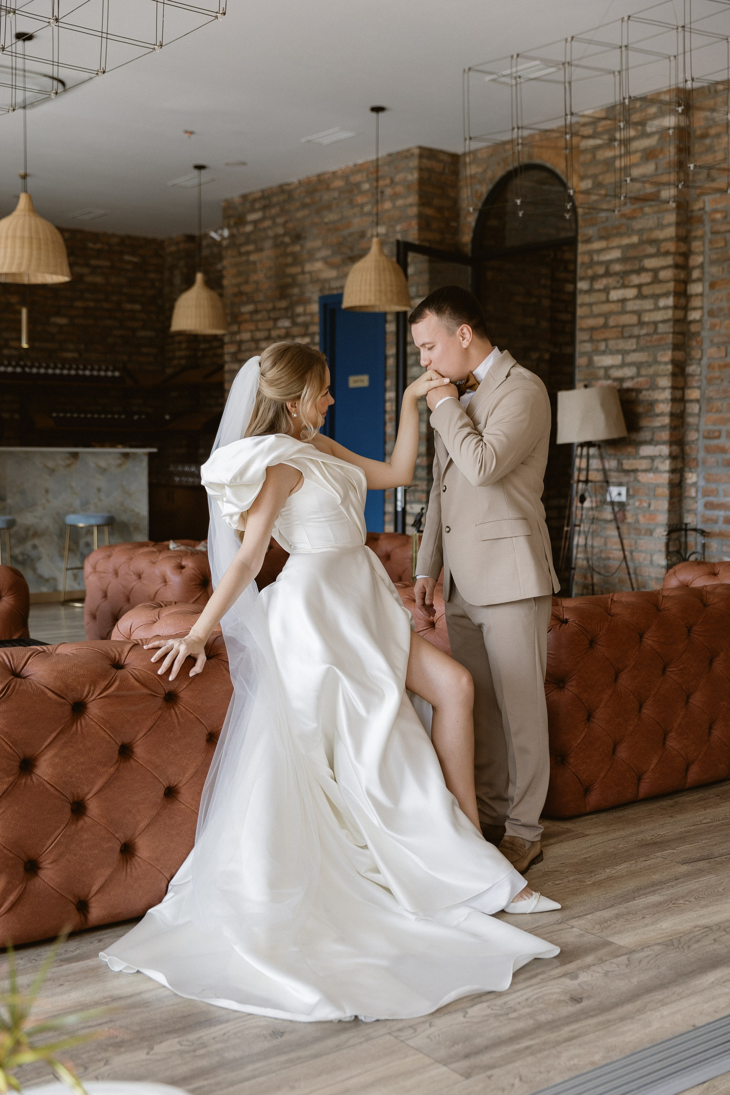 Vlada & Anton. Photographer Anna Nazarenko