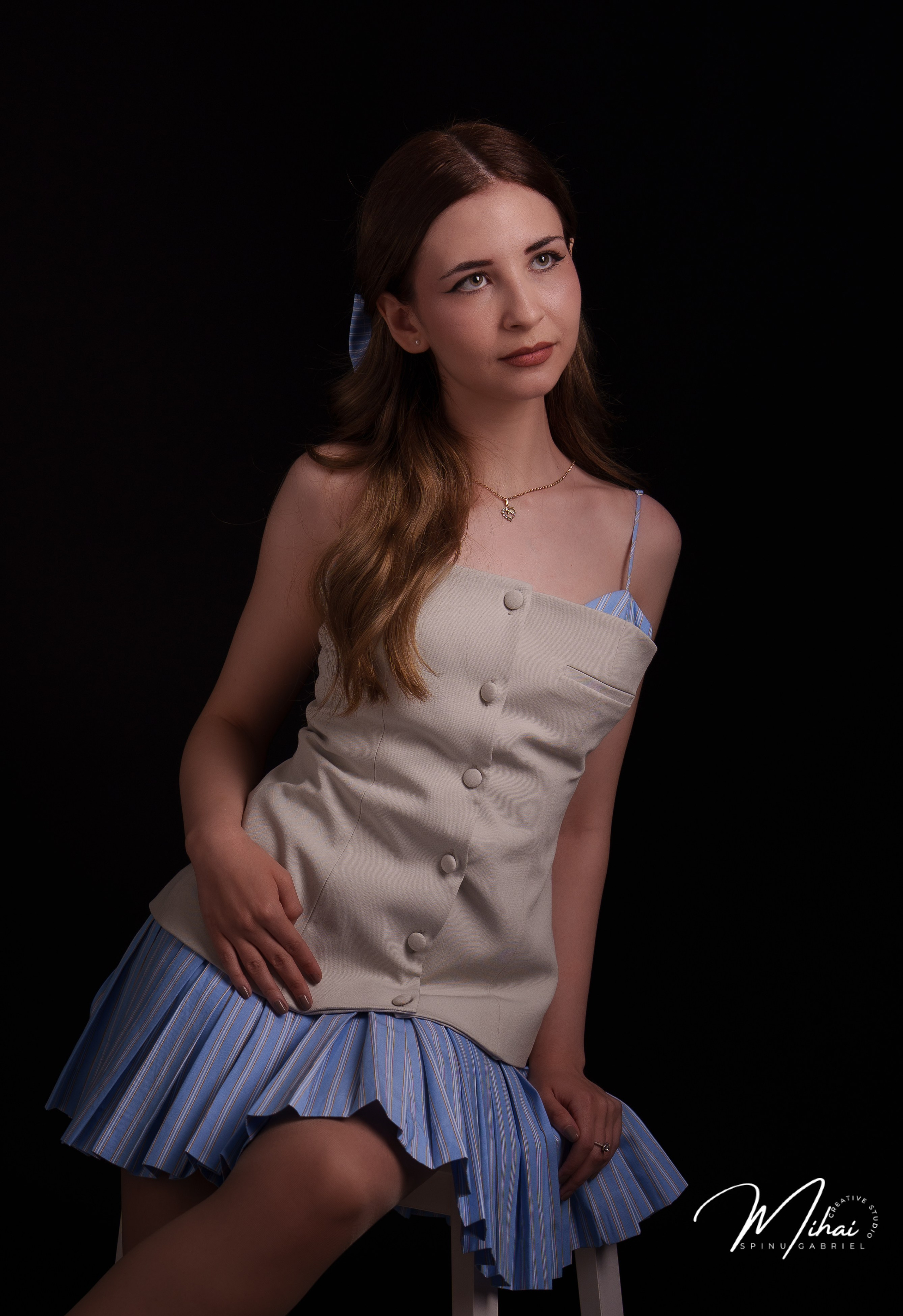 Cristiana. Foto Studio — Fotograf de evenimente, nunti, botezuri, portrete