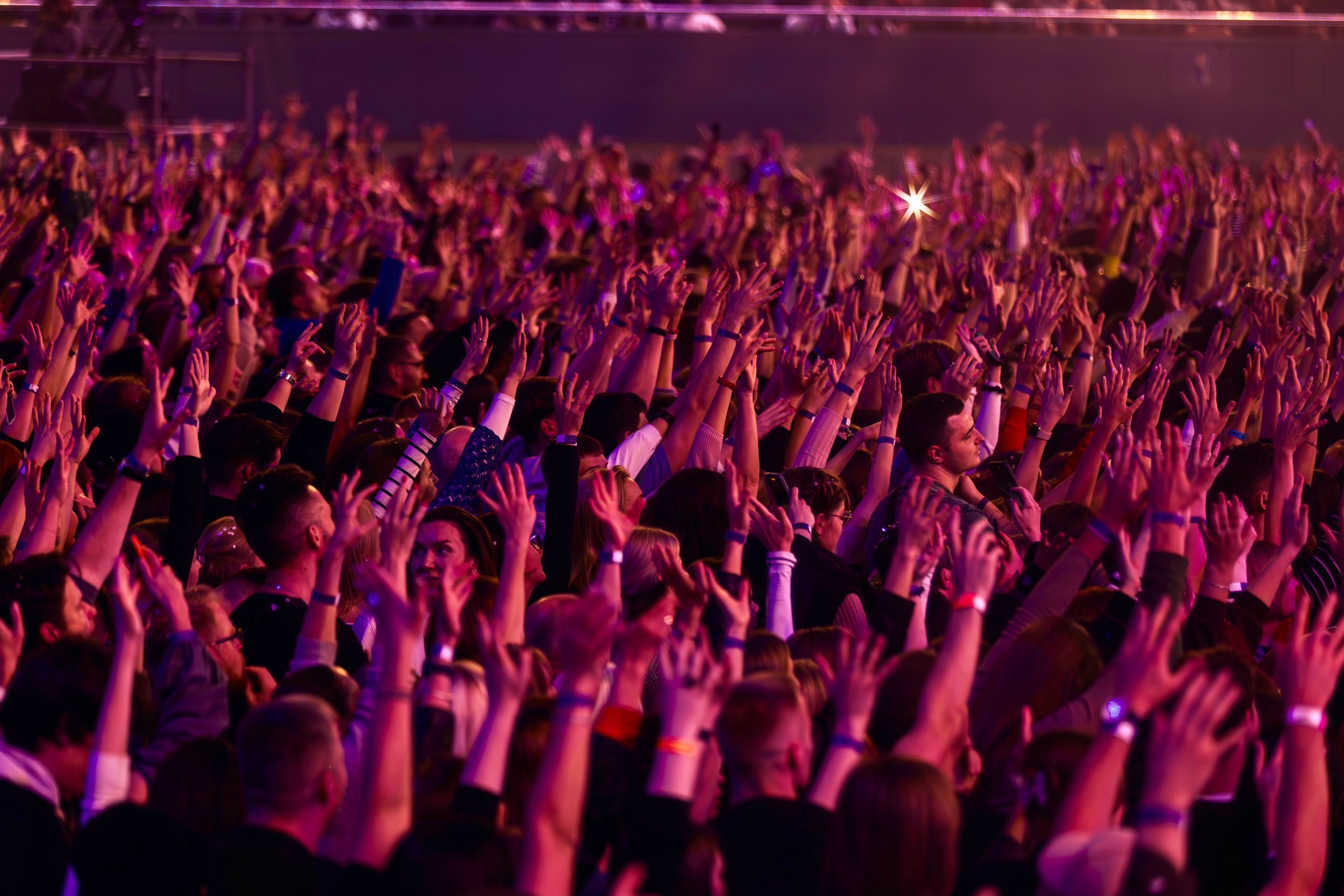 Океан Ельзи. Репортажний фотограф/анімаліст КИЇВ