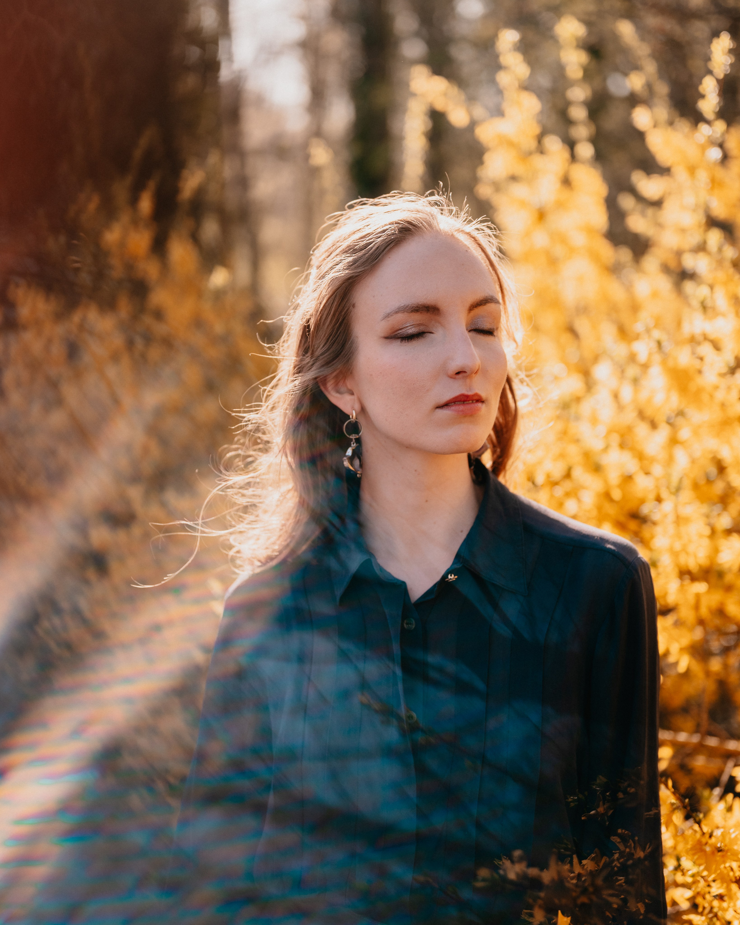 Spring Photoshoot in Yellow Flowers. Moth & Moss Photography