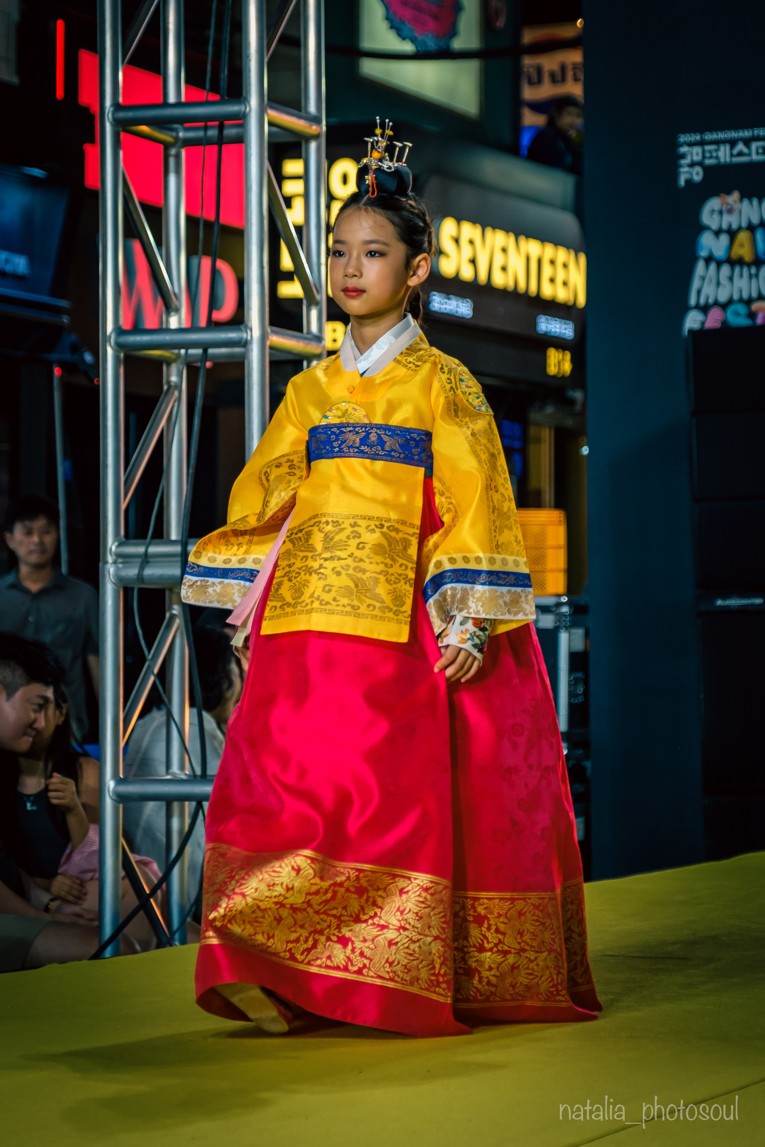 KOREAN TRADITIONAL COSTUME. Photographer in Seoul Dobrokvashina Natalya