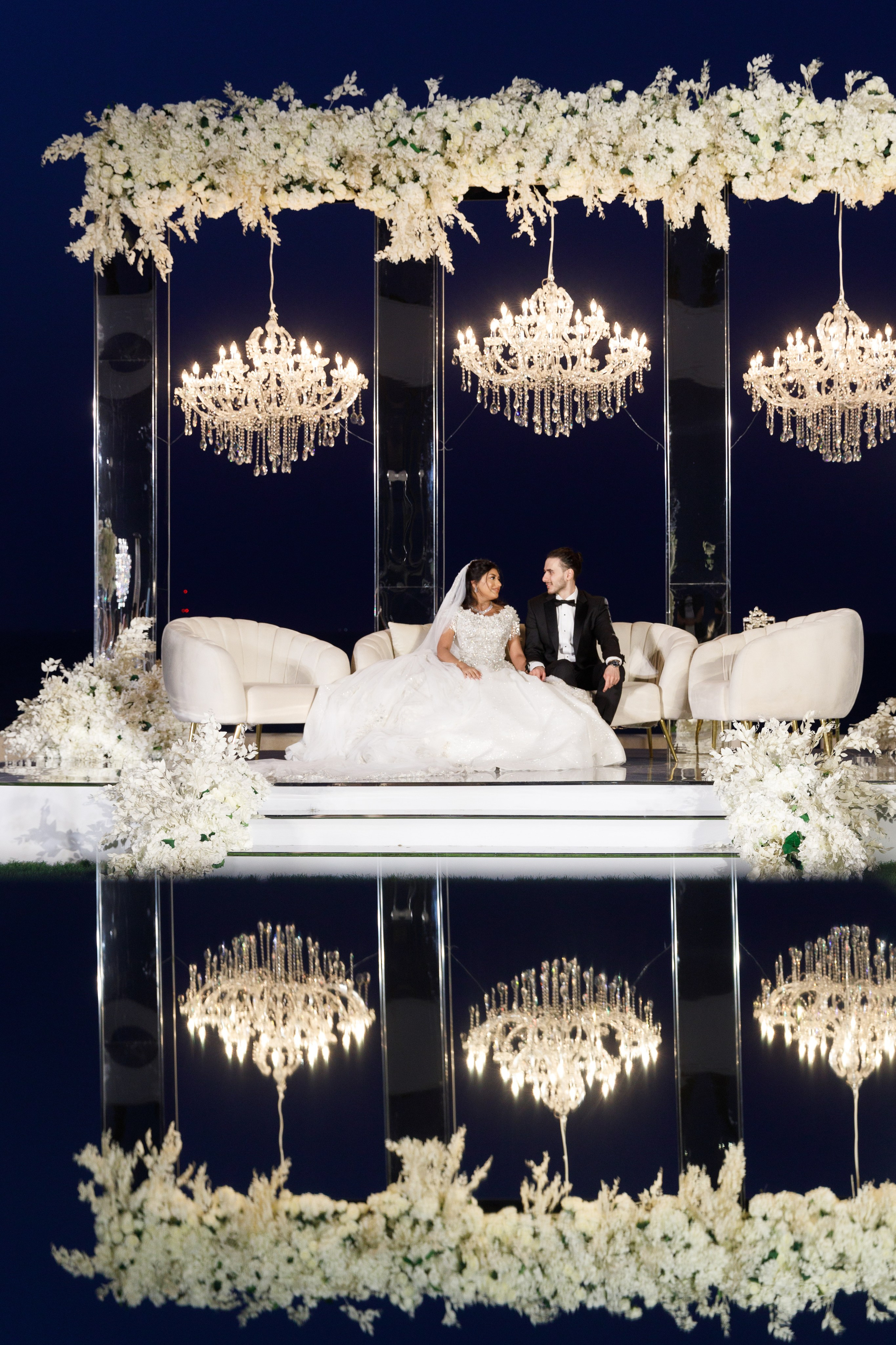 22/12/2023 Burj Al Arab wedding. Photographer Anna Curly | Weddings and Events in Dubai