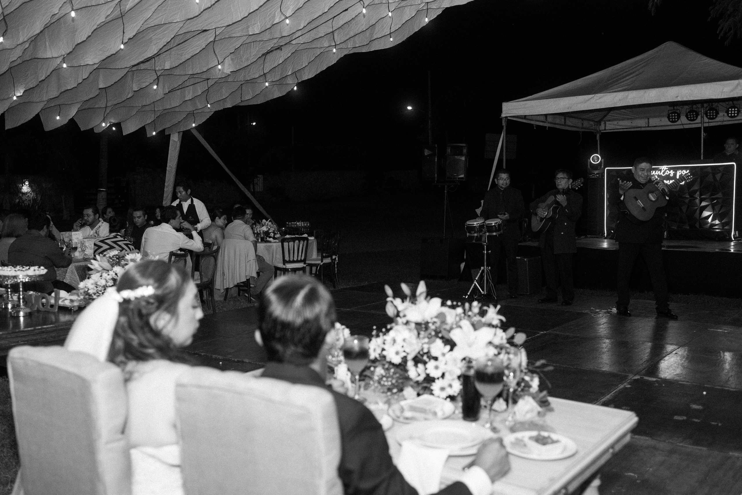 Diana y Ricardo. Eduardo Barrientos Fotografía