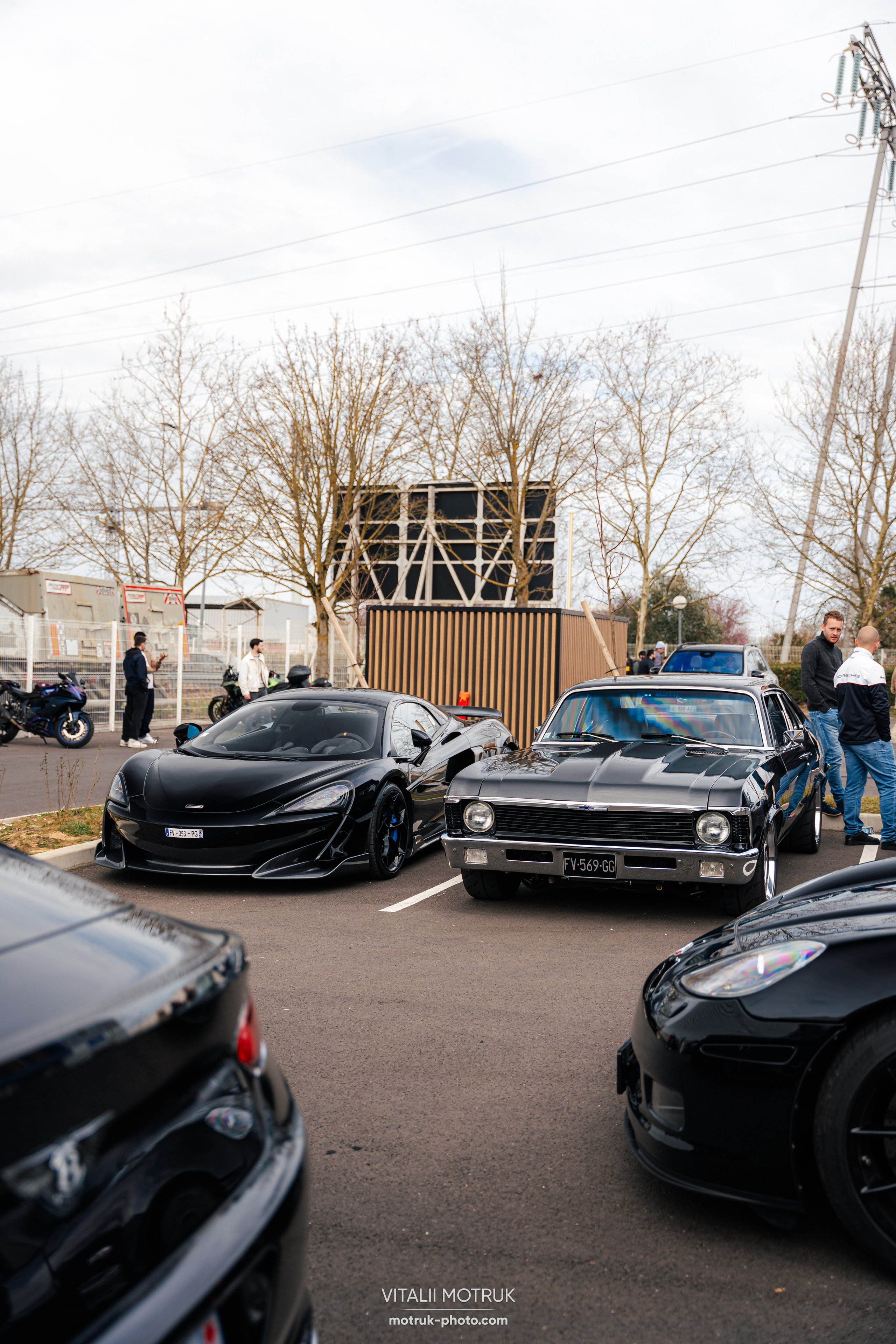 Cars and Coffee 9 mars — BEMA. Photographe de voitures à Paris — Vitalii Motruk