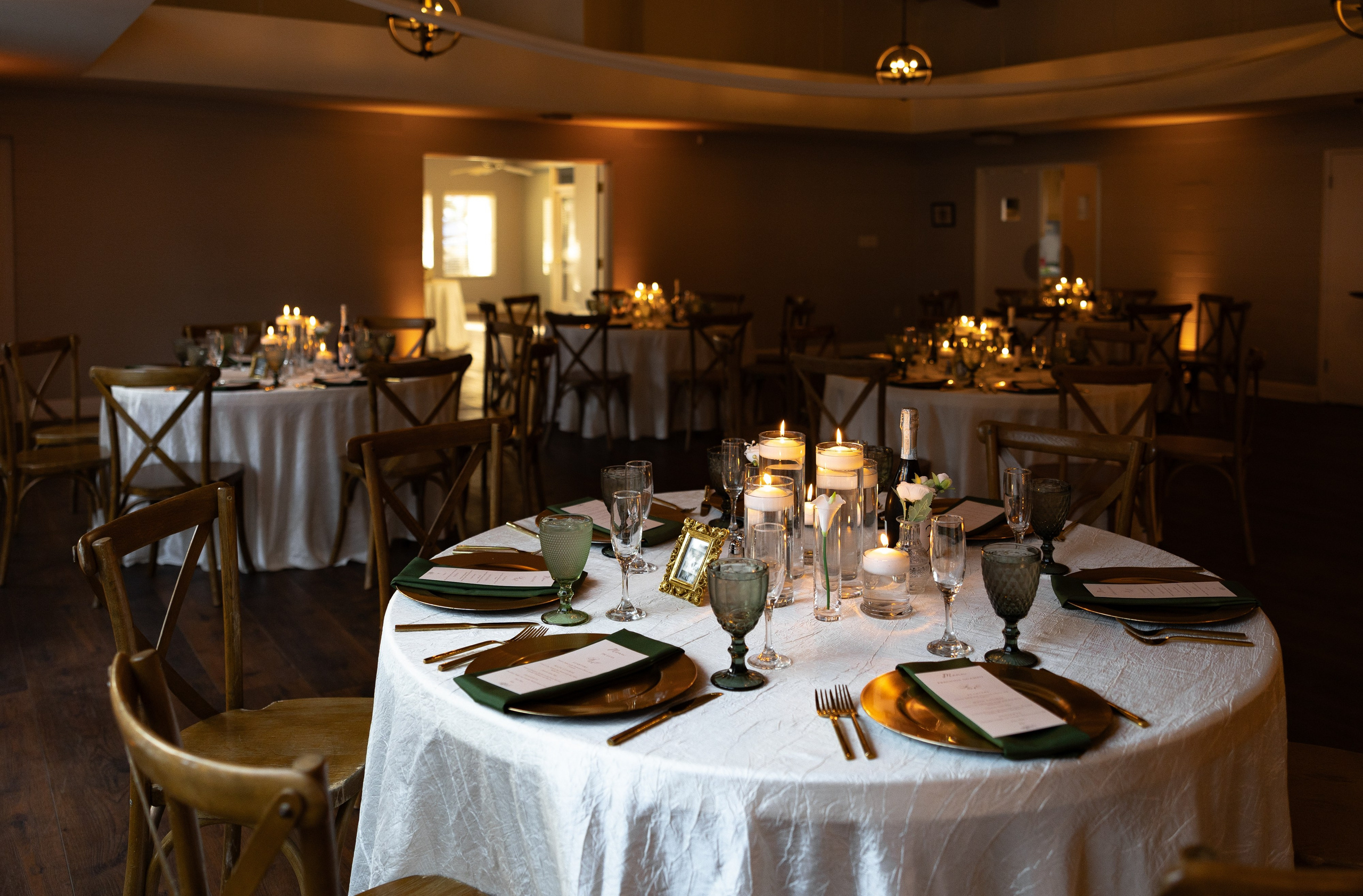 Eunice and RJ. Orlando. Photographer Anastasia Nagibina