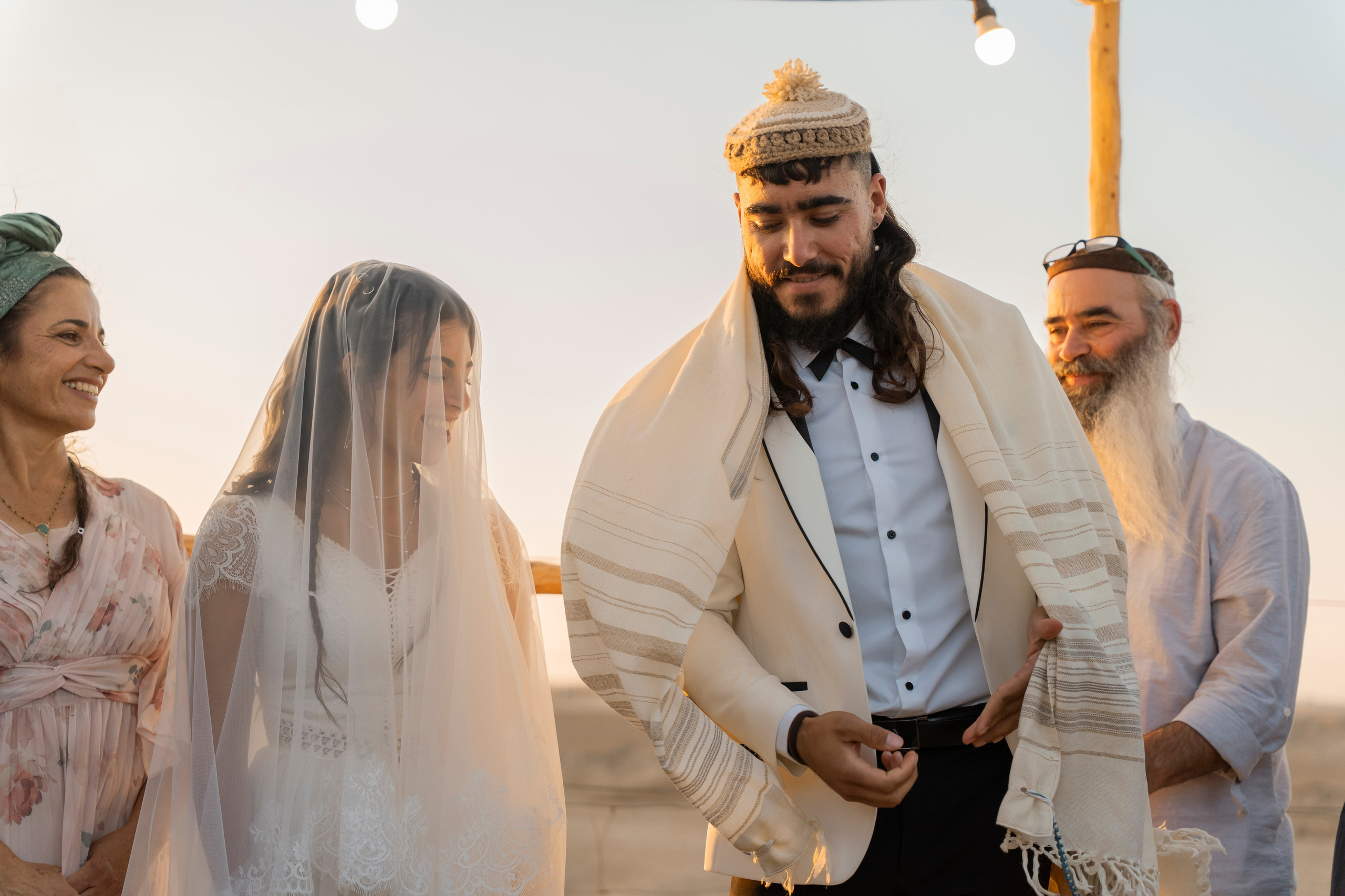 אביה ואחיה. יוסף מזרחי צילום חתונה, ברית וזוגיות. צלם מקצועי שאוהב להוציא אתכם הכי יפים ברגעים הכי מרגשים