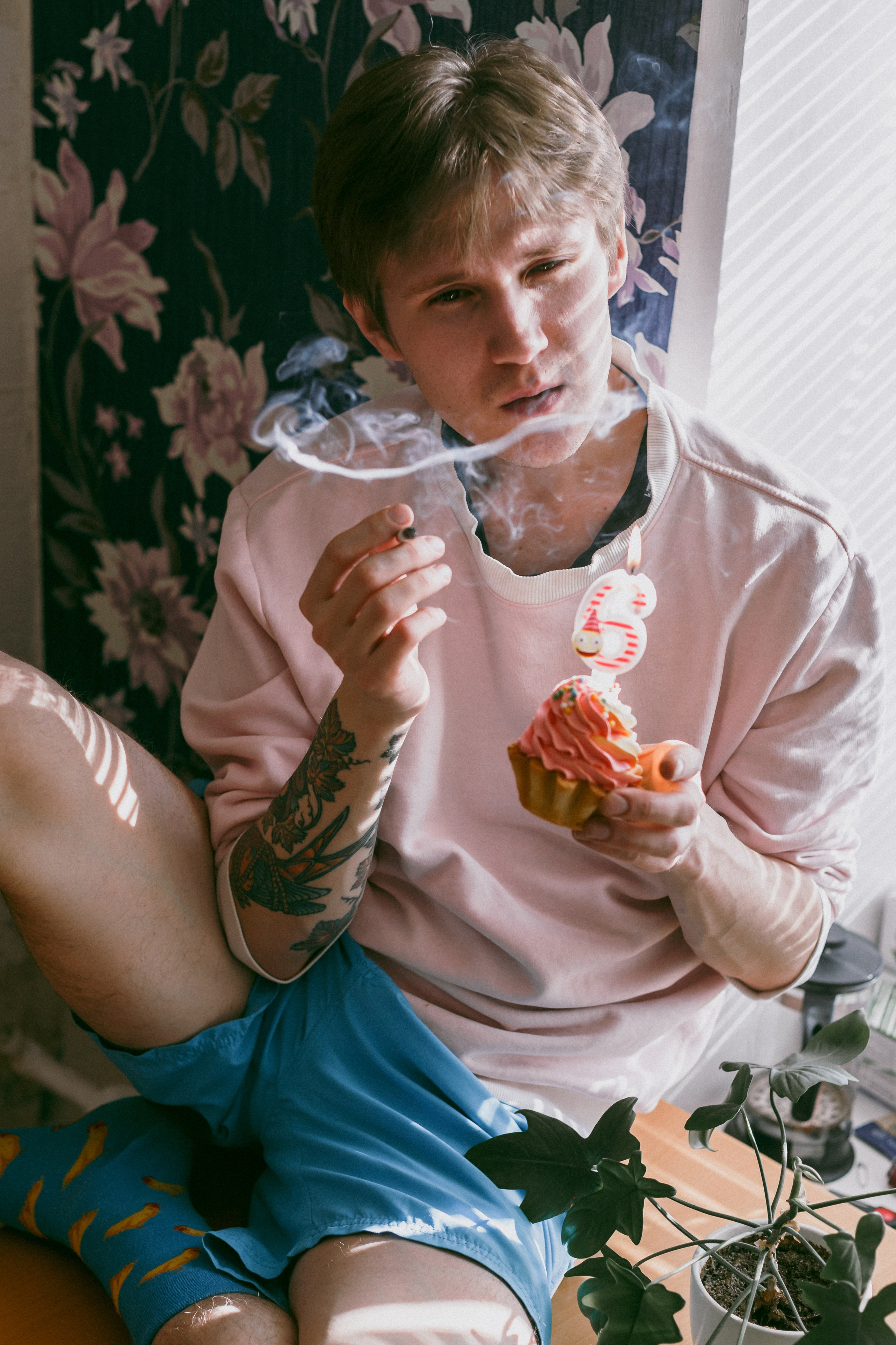 Sesión de fotos de retratos en casa. Fotógrafo de retrato, familia y reportajes en Valencia | España | Europa Vitalii Lumier