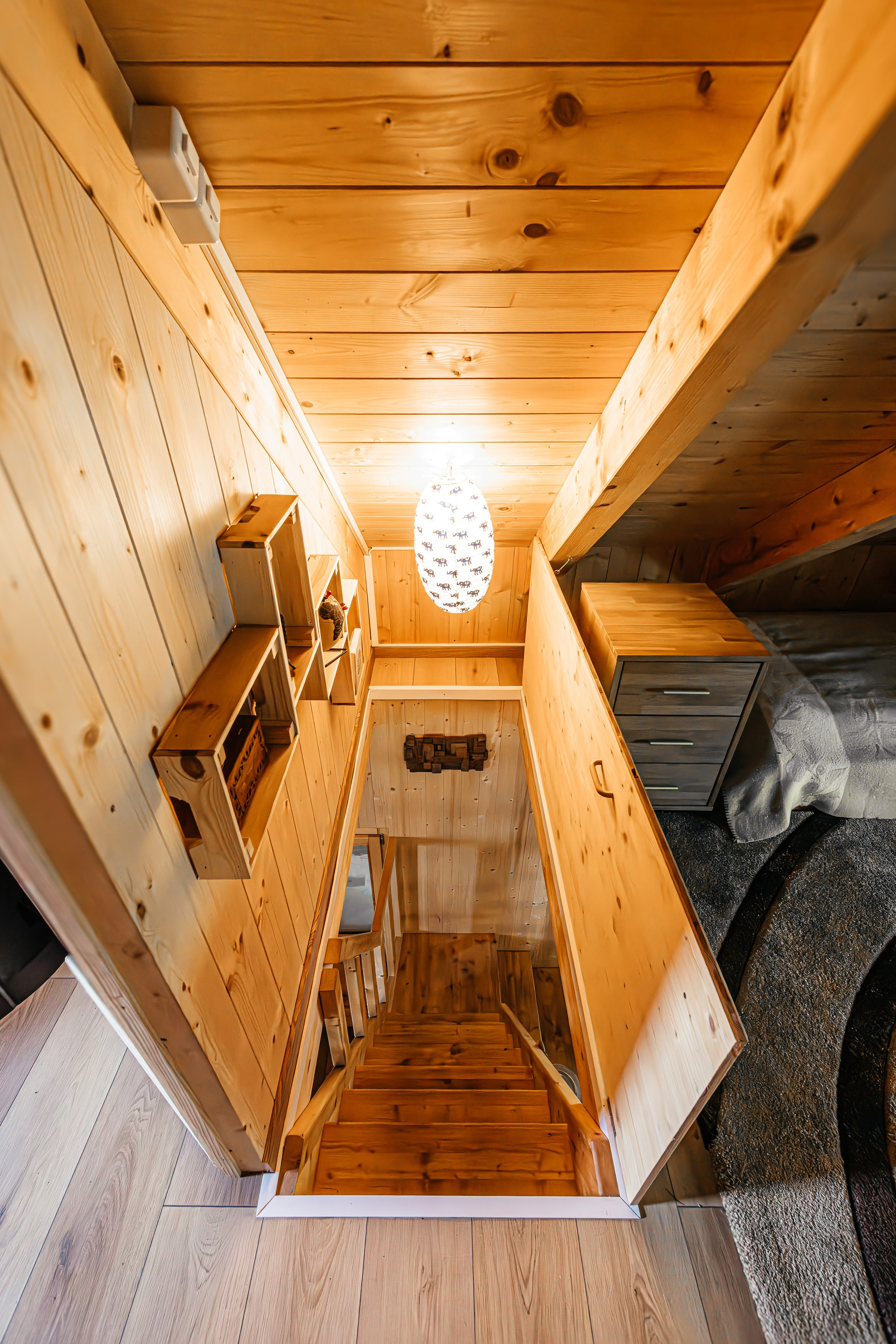 Rustico, VAL RESA, TICINO. Hallo! Ich bin Elena und arbeite als Immobilienfotografin