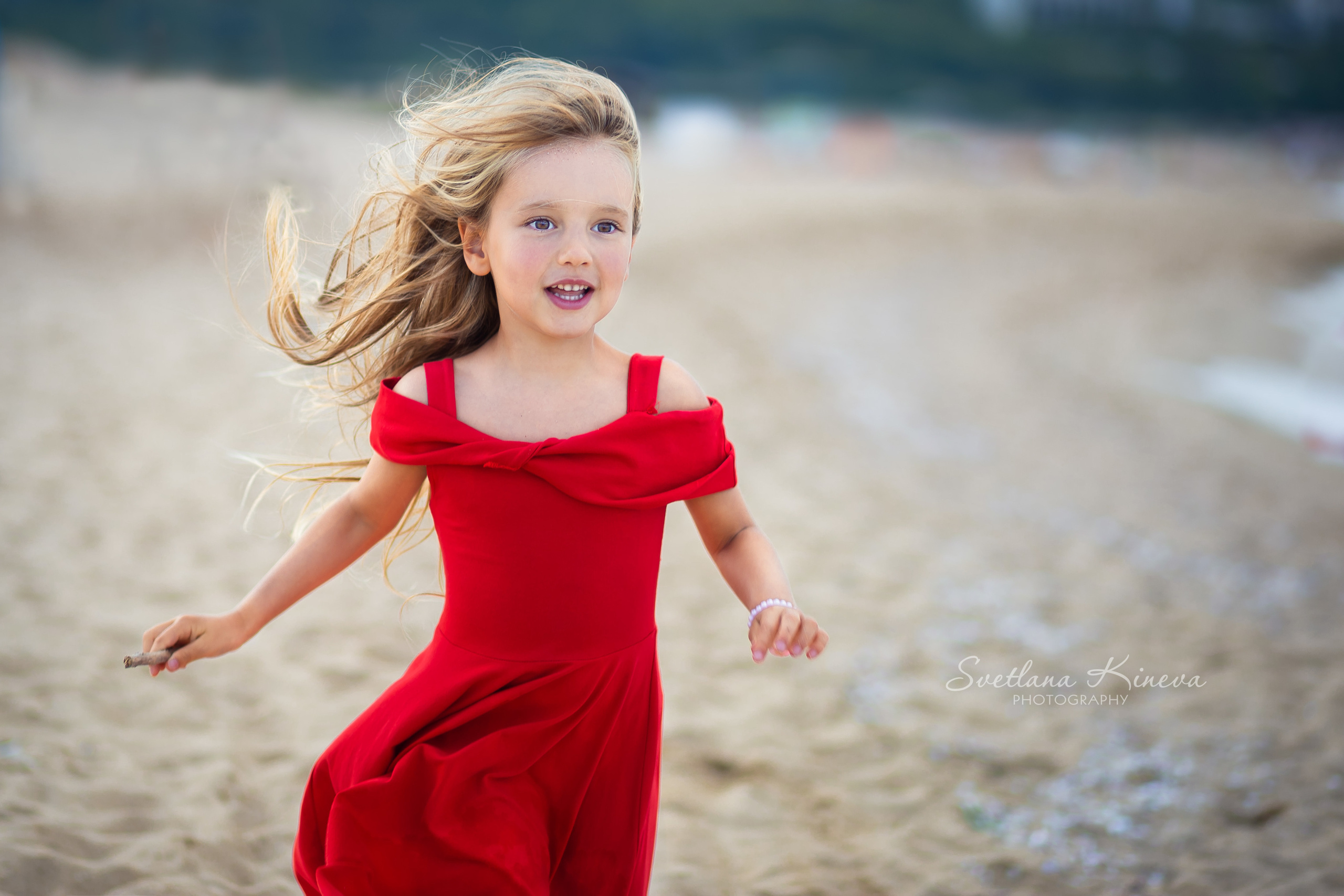 Фотосесия в лавандула,. Фотограф Бургас. Фотосесии в студио и на открито, портрети, заснемане