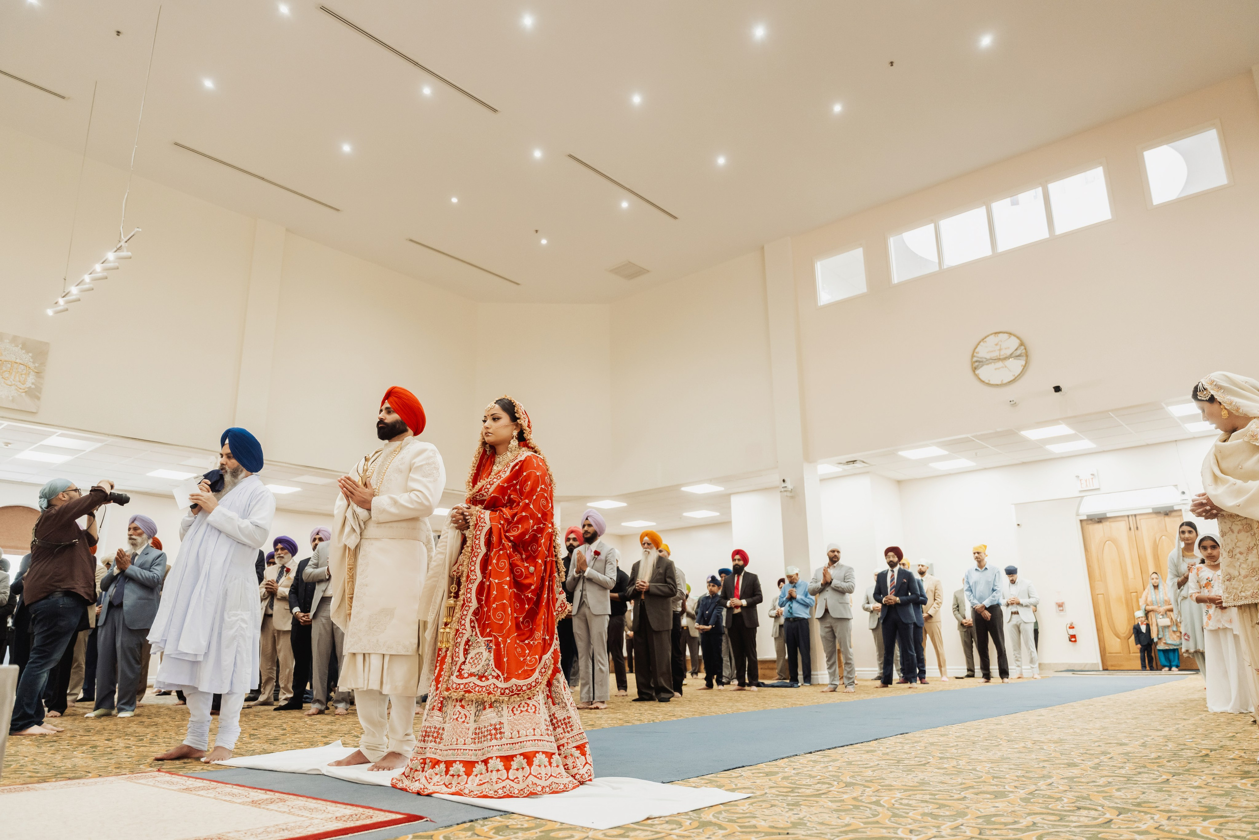 Gagan & Jasmeen. Wedding Photographer & Cinematographer studios