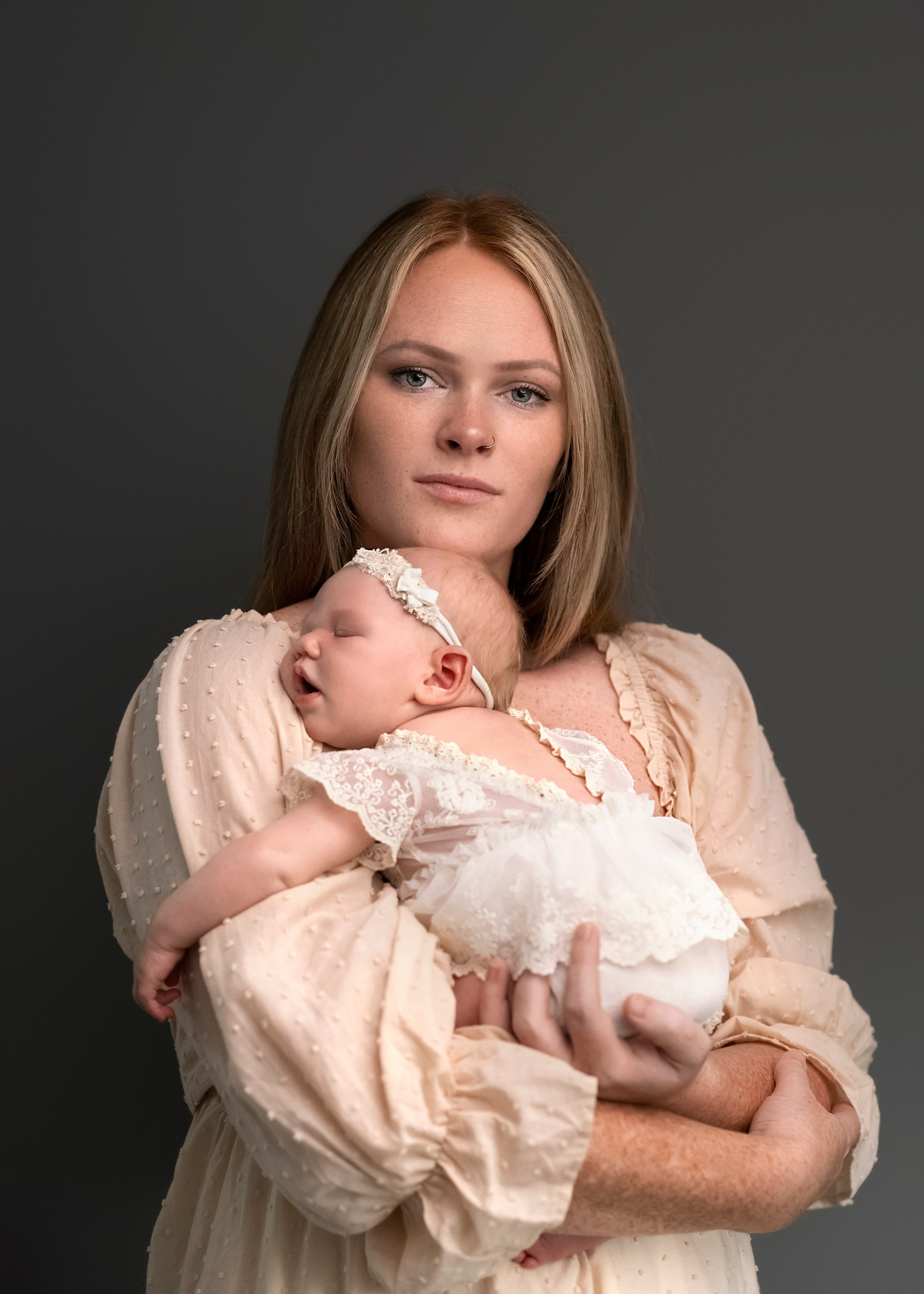 Motherhood is magic. Portrait, kids and family photographer in Wesley Chapel Alina Alice Osipova