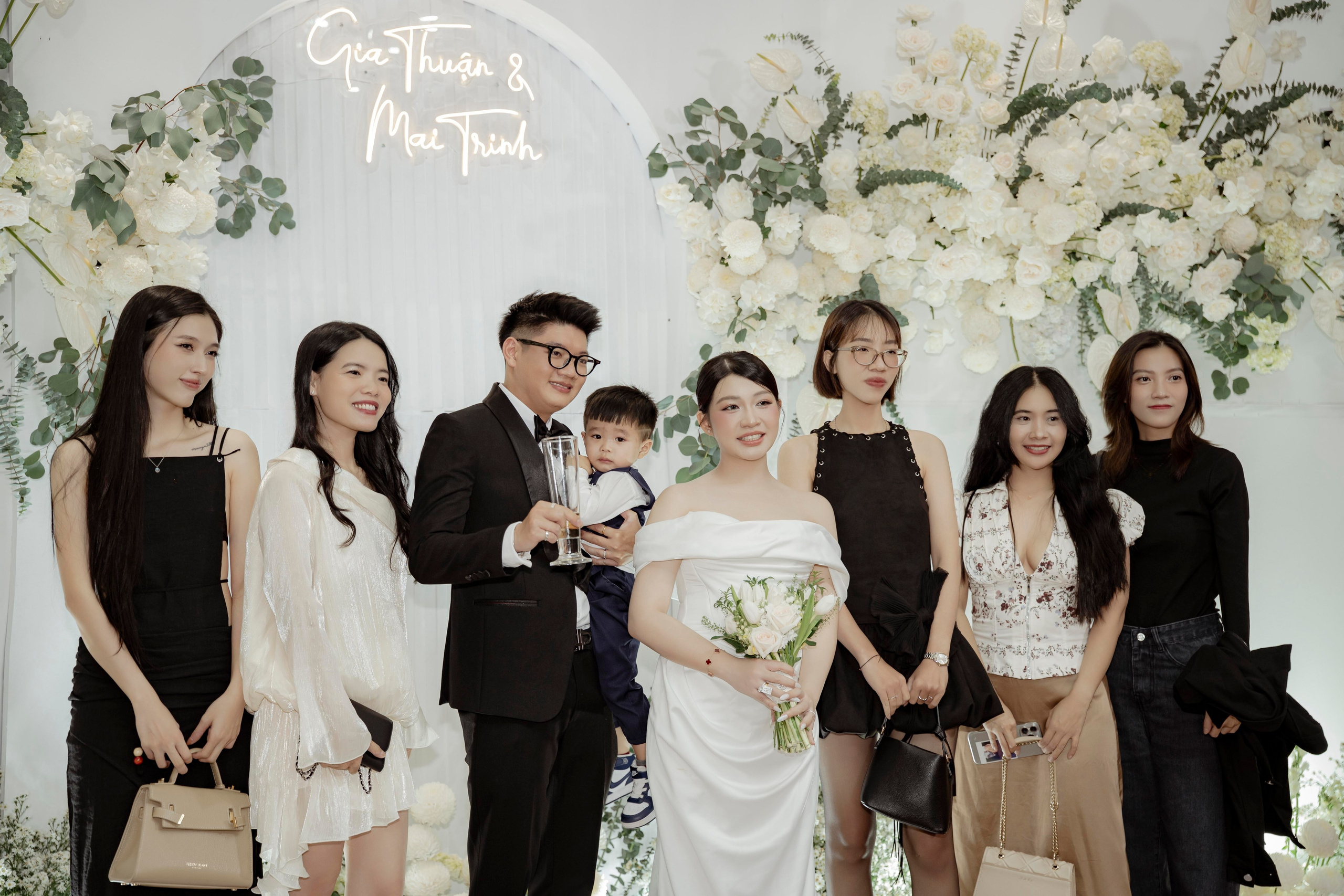 THUAN & TRINH. WEDDING PHOTOGRAPHER IN VIETNAM