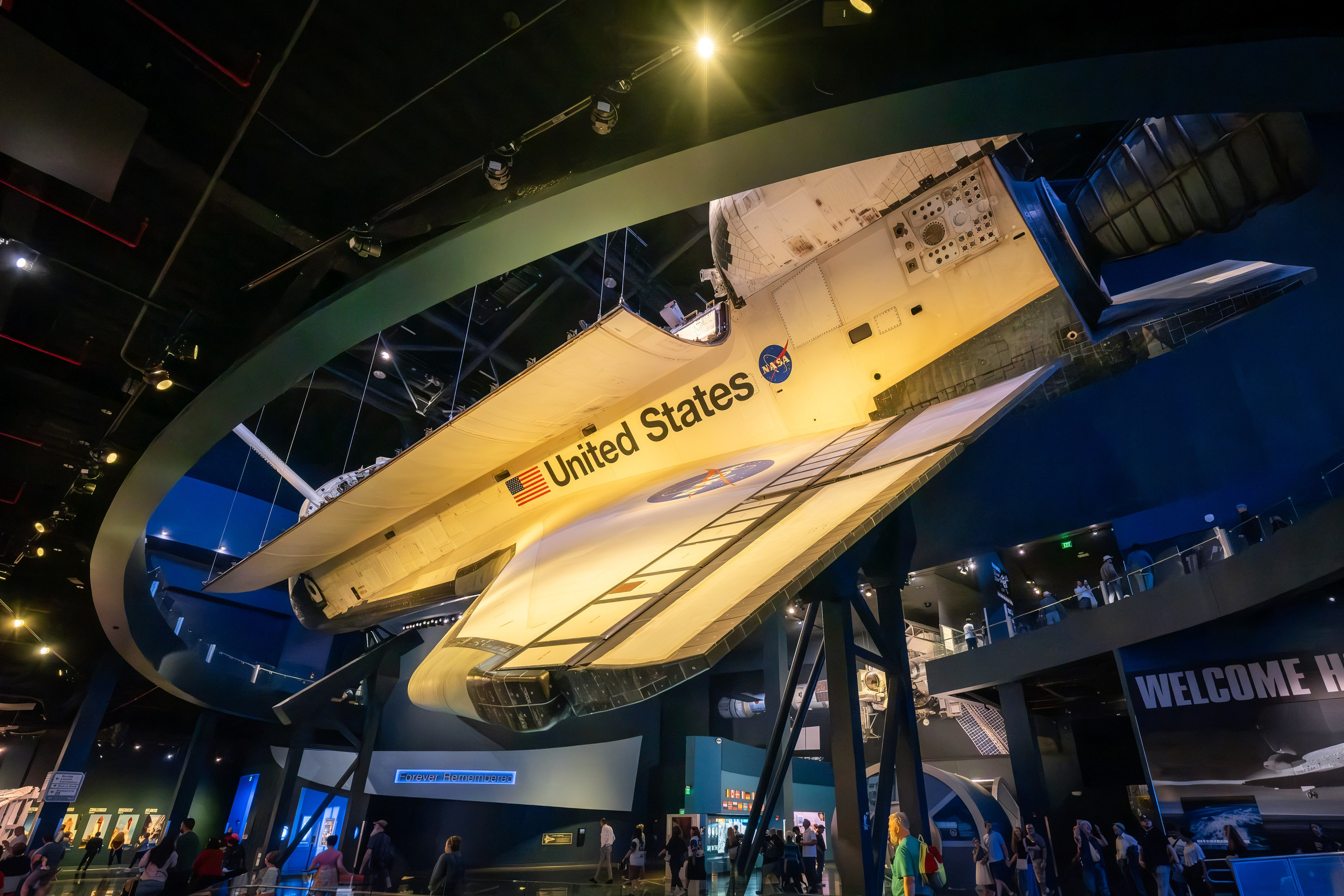 FLORIDA / CANAVERAL SPACE FORCE MUSEUM. Reportage concert portrait photography in the San Francisco Bay Area