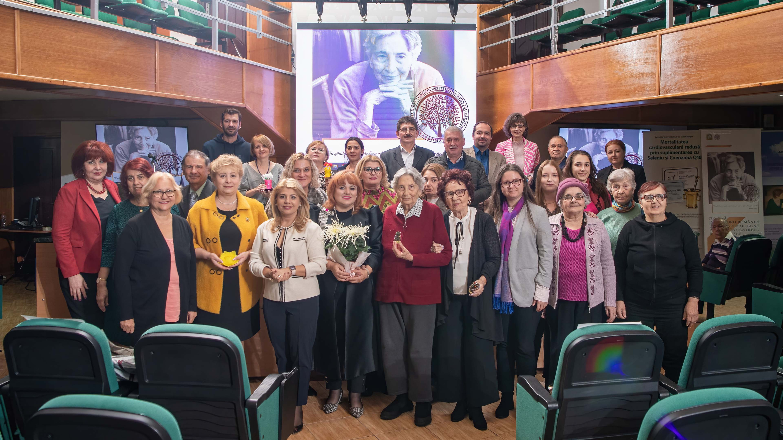 Fotografia la conferinta Cajal. Mugurel anghel
