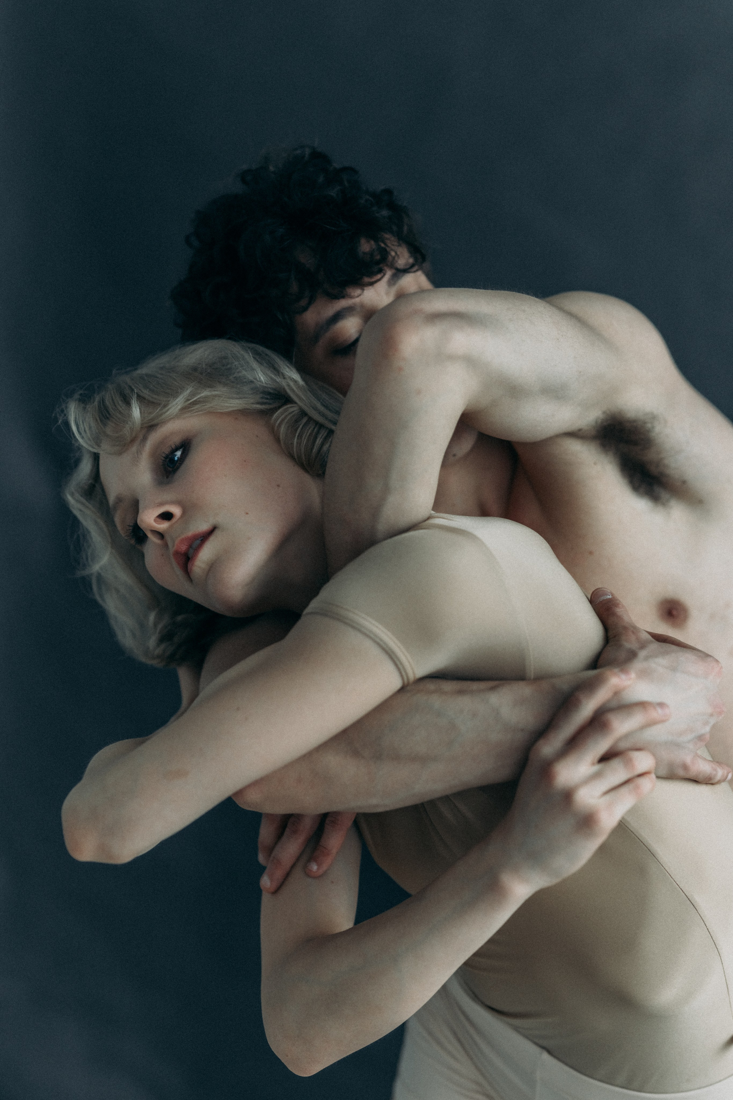 DANCERS. Victoria Olonen – Cinematic Portrait Artist | Helsinki & Europe