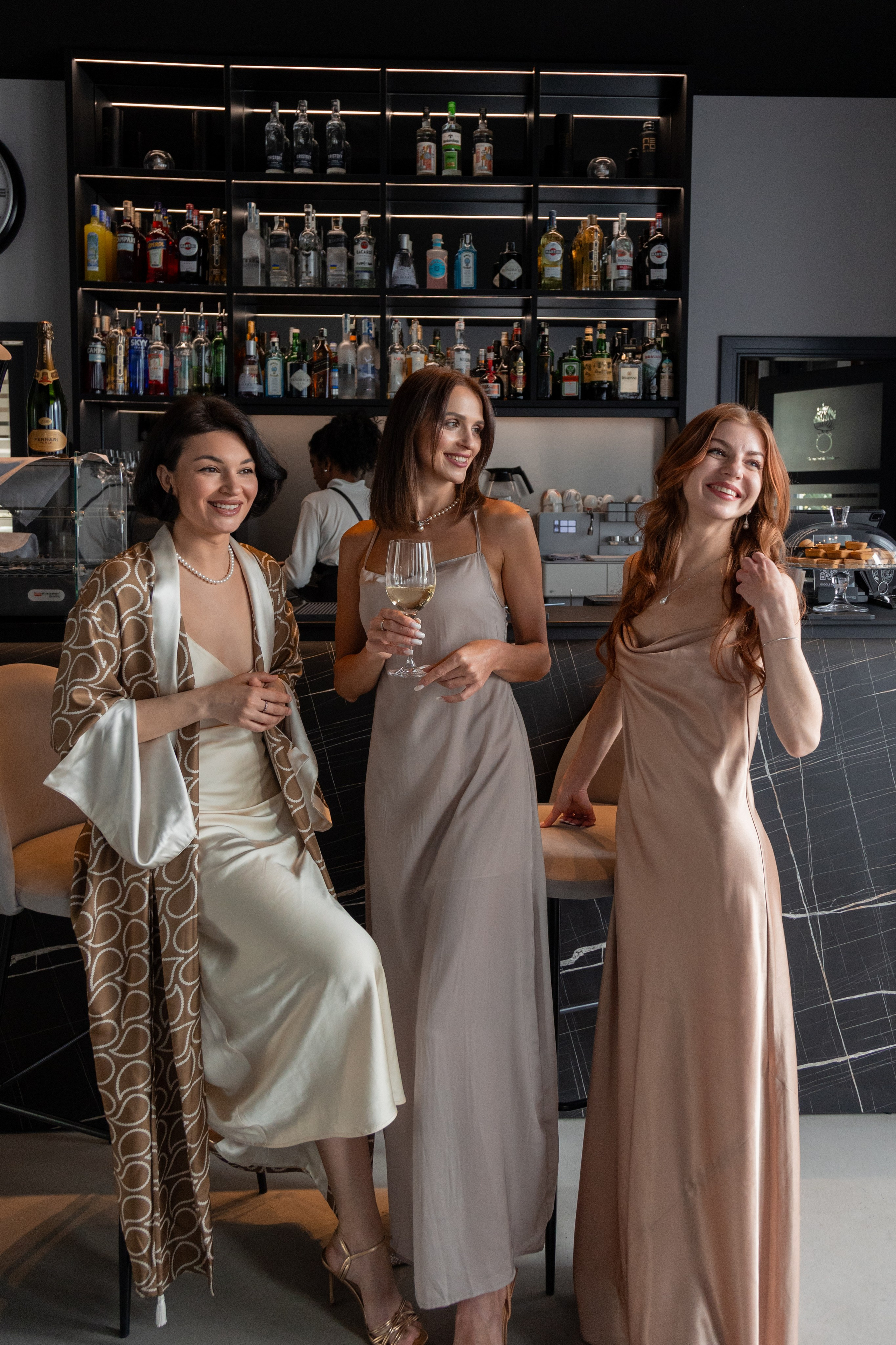 Girls yacht trip. Photographer in Milan |Mila Pro Photo