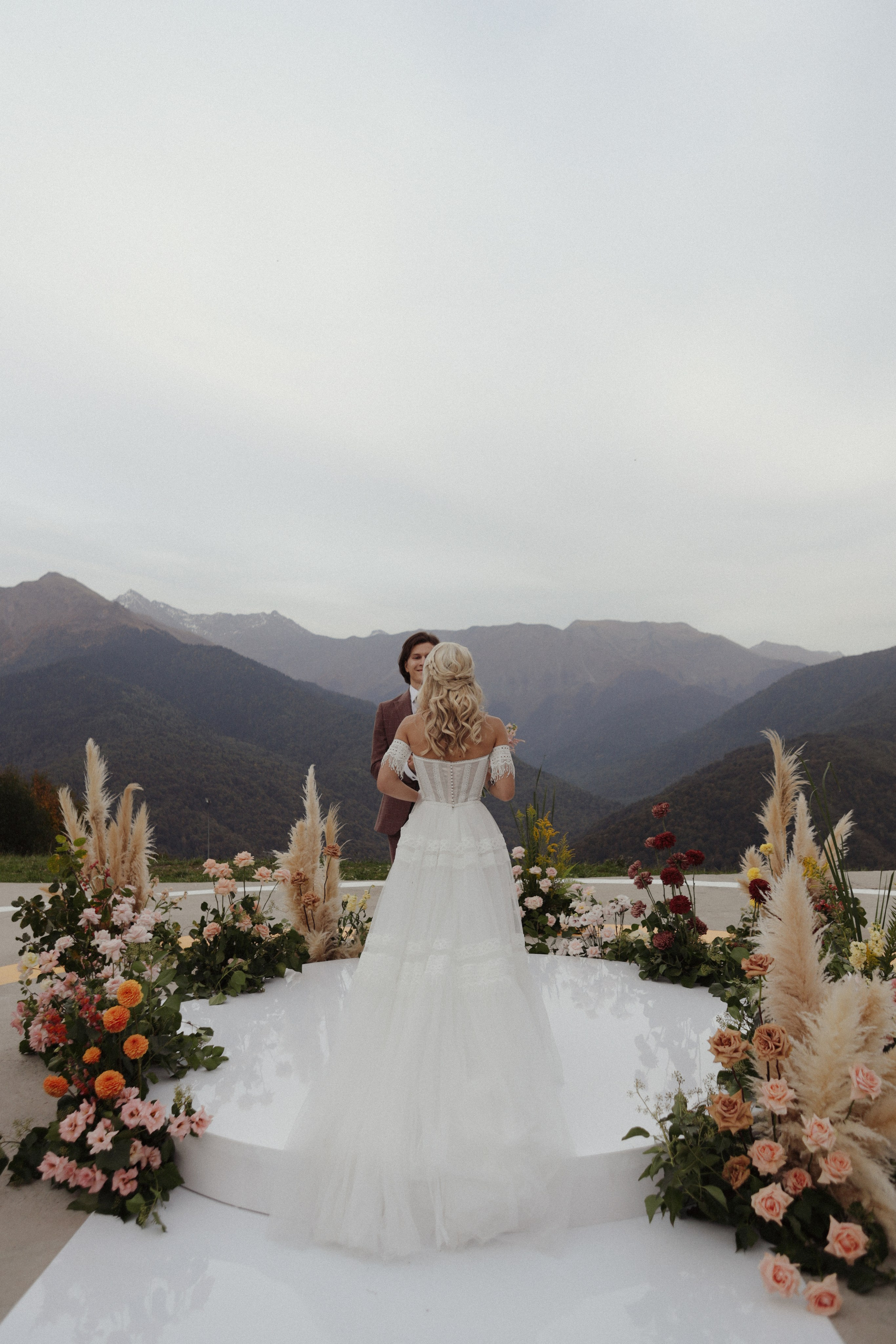 “LOVE IN THE MOUNTAINS” full wedding day. Свадебный и семейный фотограф в Дубае Эльмаз Черникова