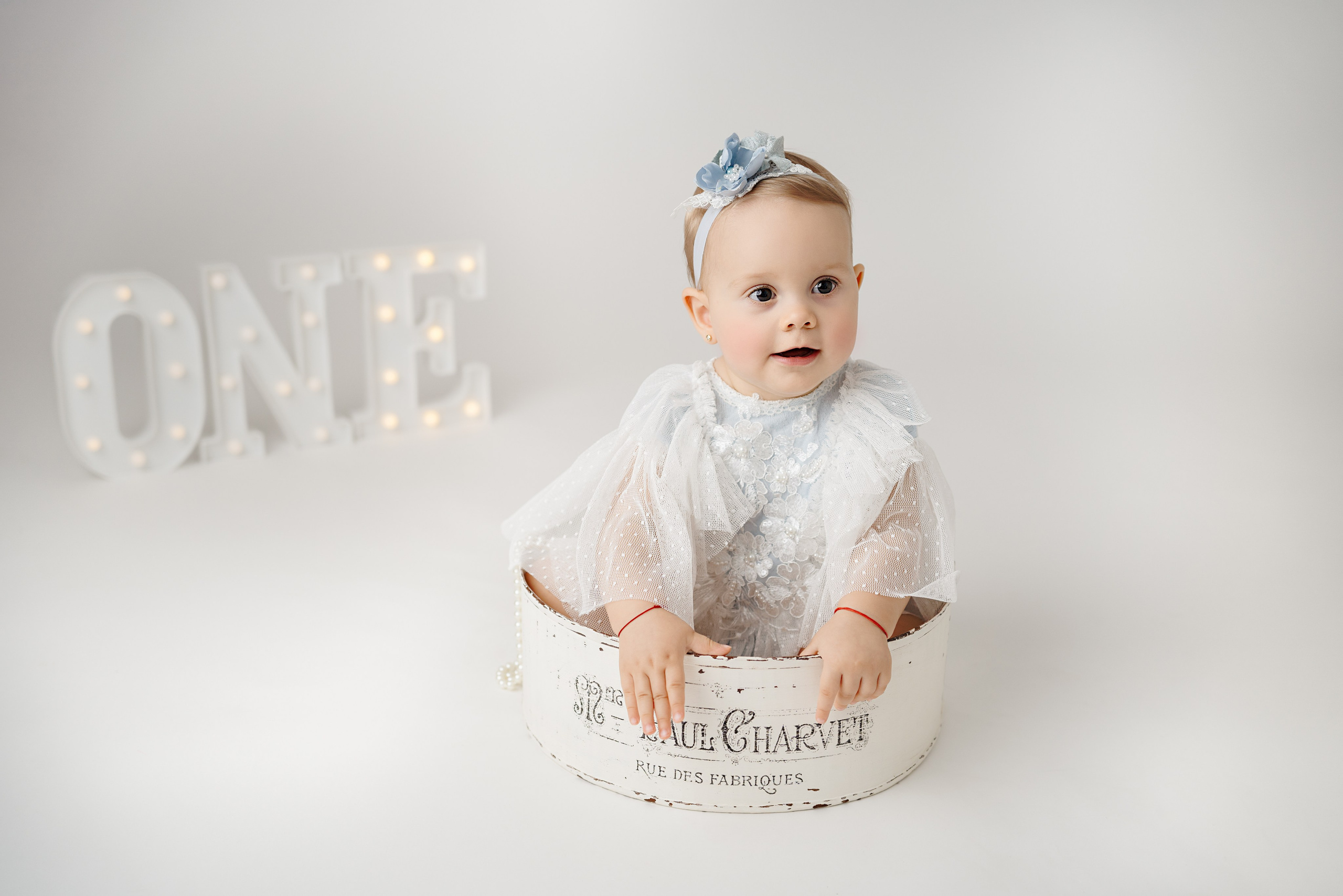 Smash the cake. Fotograf maternitate, nou-născuți și familie în Cluj-Napoca | Roxana Rusu