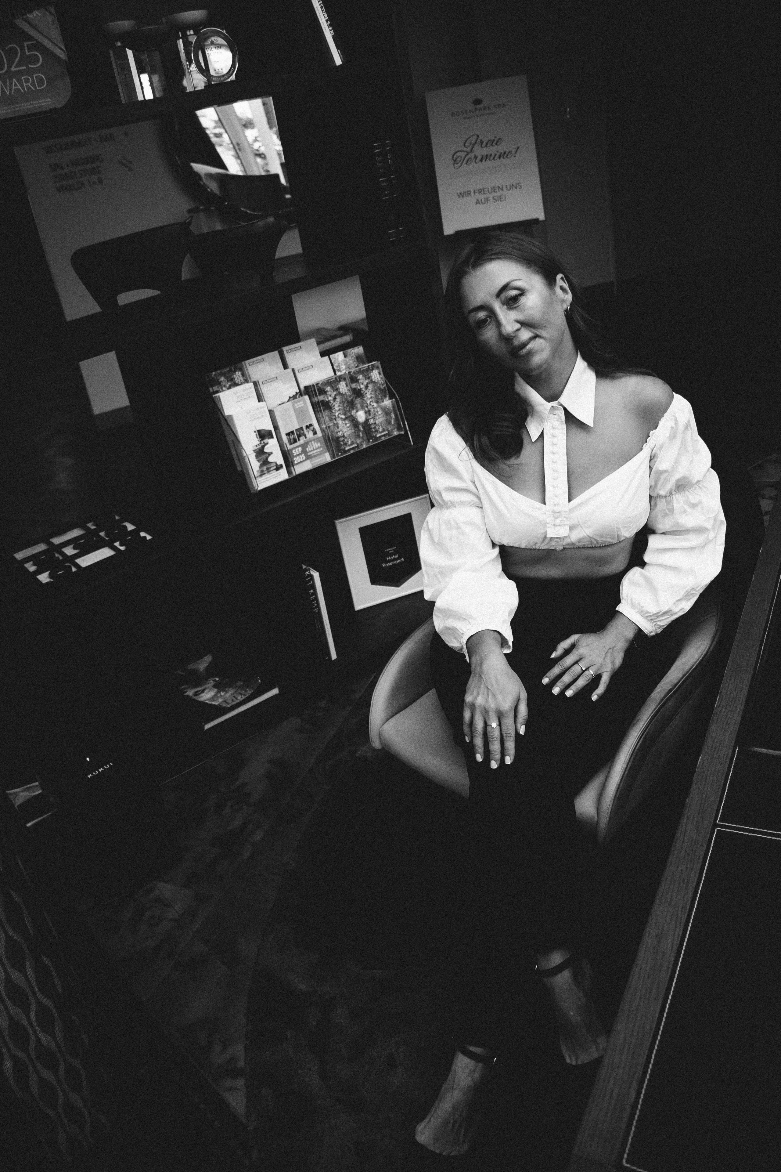 Yana in Villa Vita. PHOTOgrapher Germany MARBURG