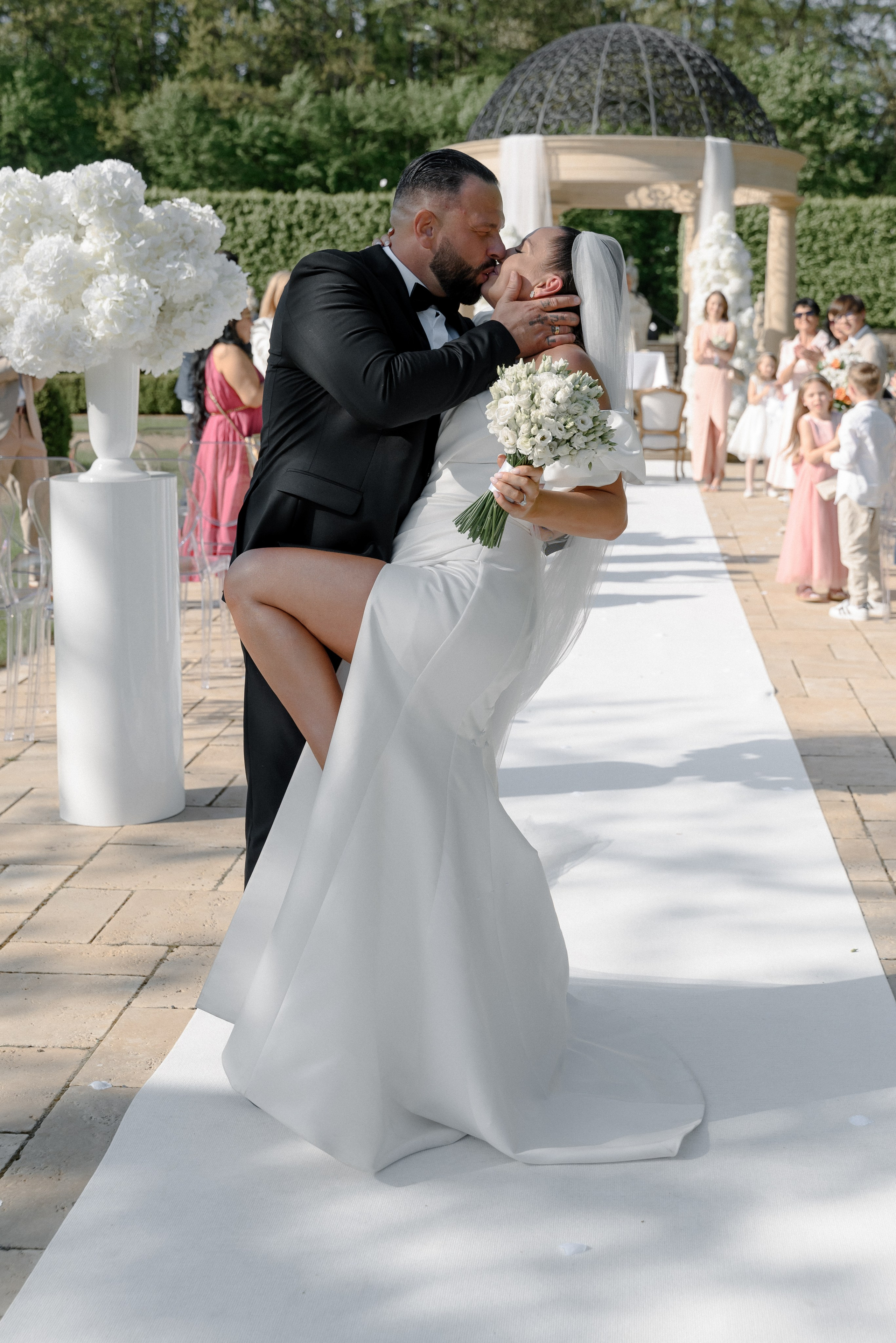 Paula i Marcin wesele w Pałacu Mała wieś 30.04.2024. Wedding photographer Warsaw and Europe