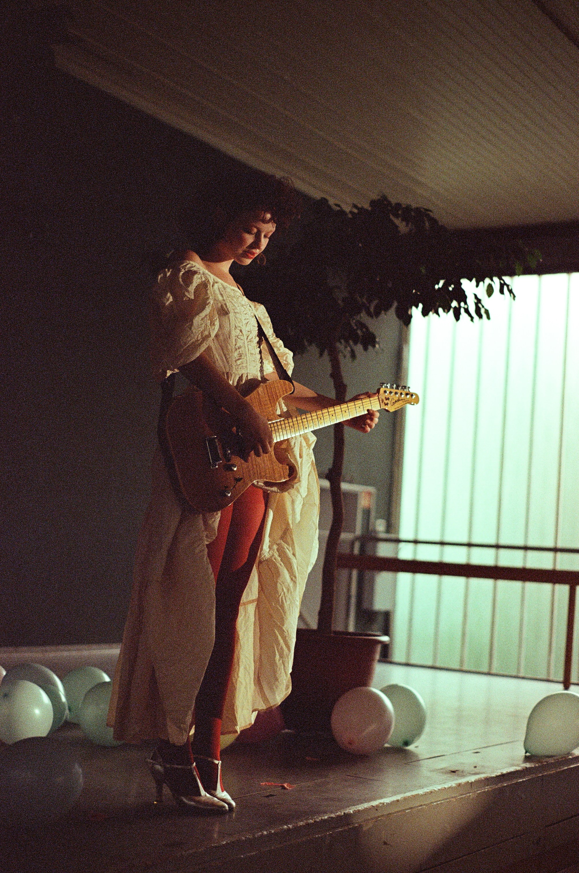 HEART OF GLASS. Versoluna