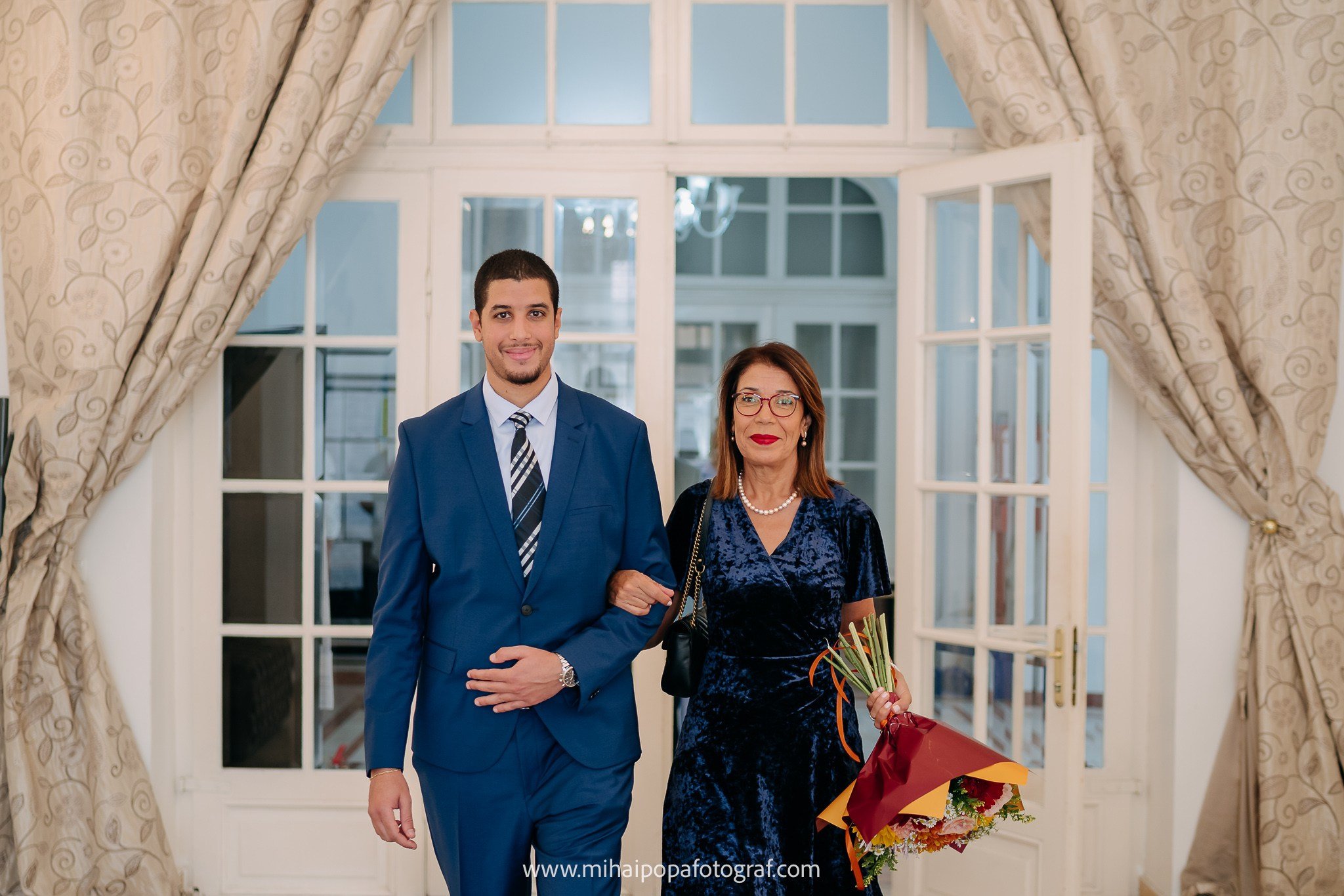 Fotograf Cununie Civilă în București - Mihai Popa Fotograf. Fotograf Nuntă & Botez București - Mihai Popa | Dincolo de oameni, imortalizez emoții!