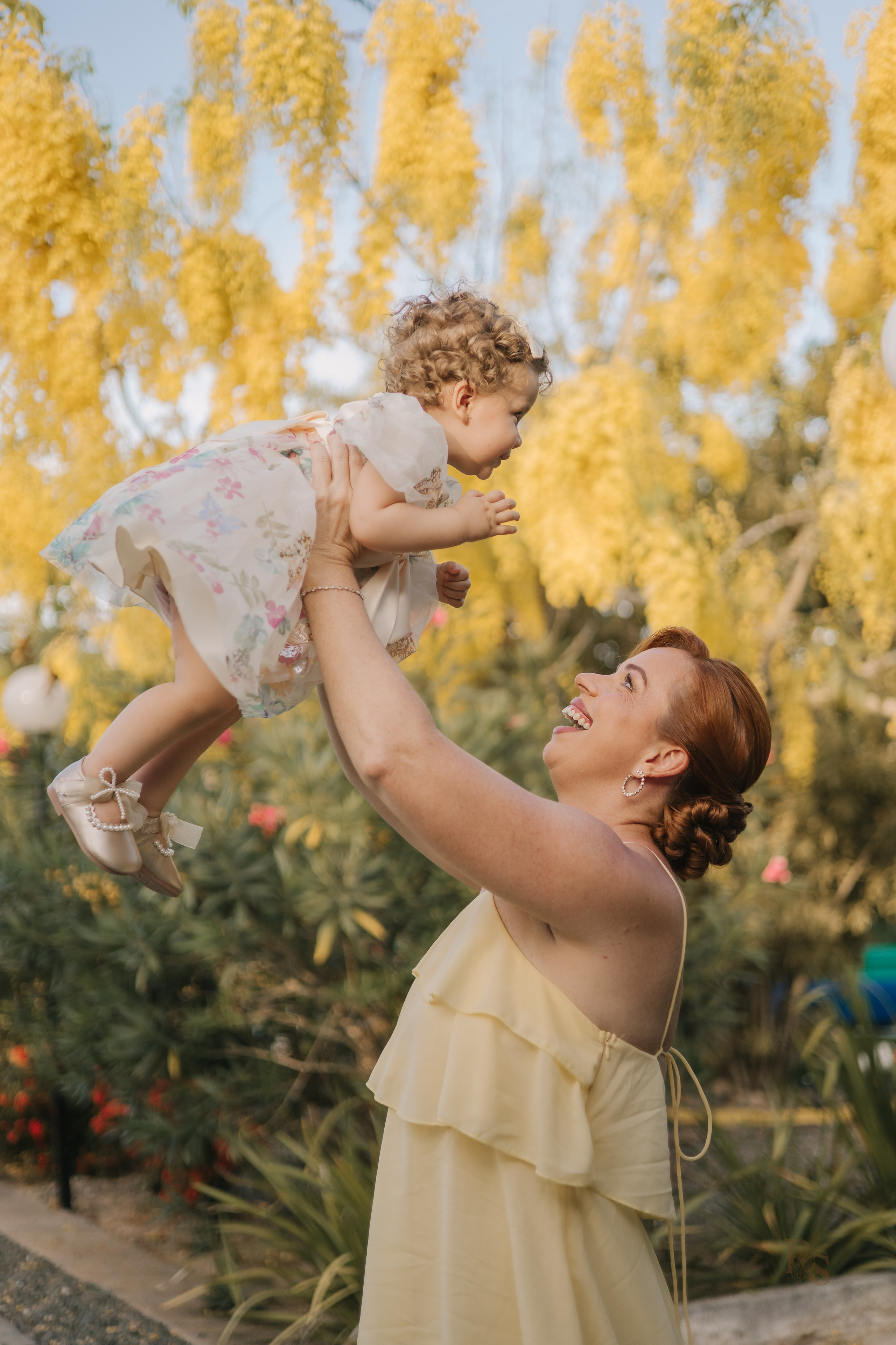 Aurora — 1 ano. Fotógrafo Richard Silvestre — Casamentos na Bahia