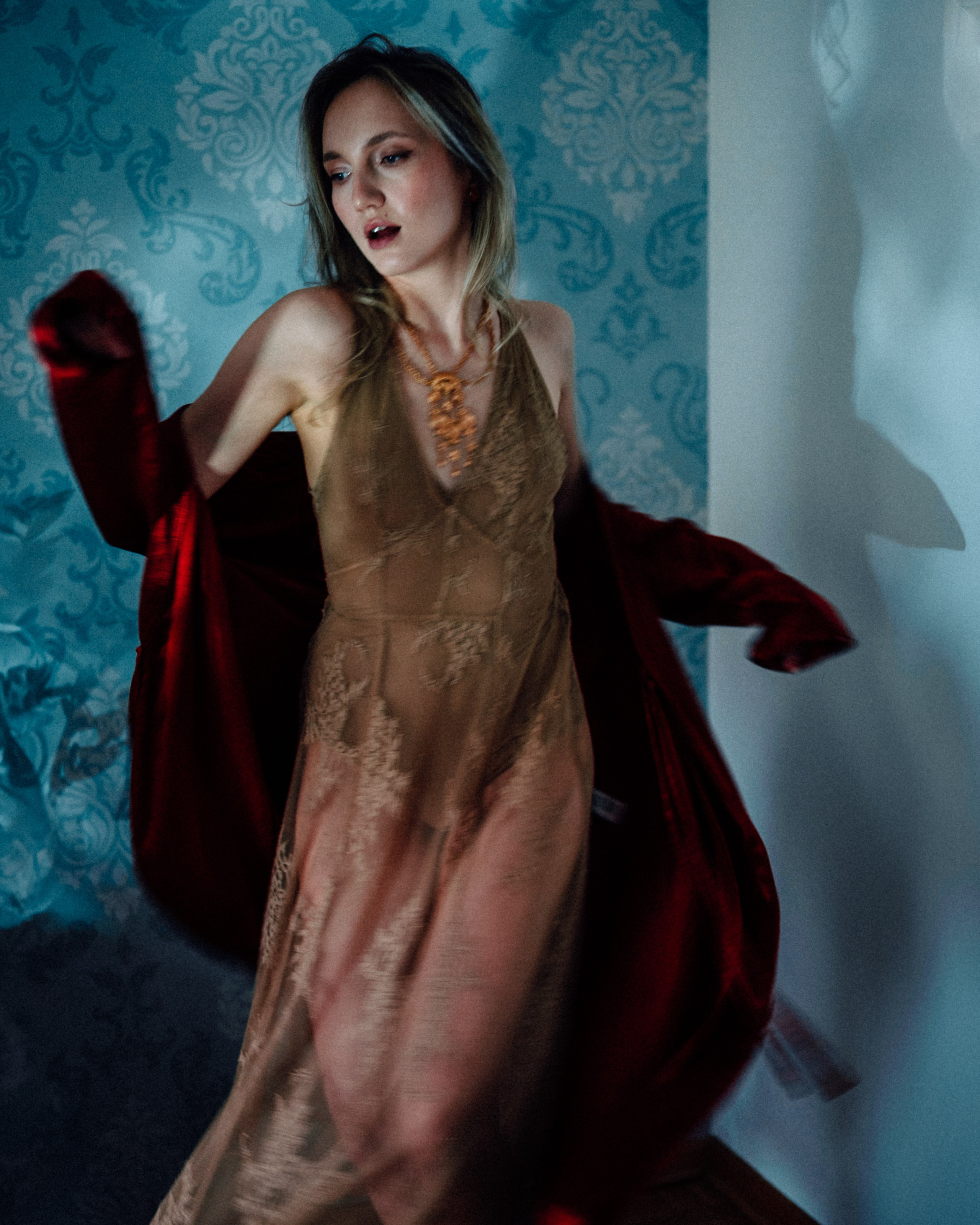 Bohemian Photoshoot Indoors. Moth & Moss Photography