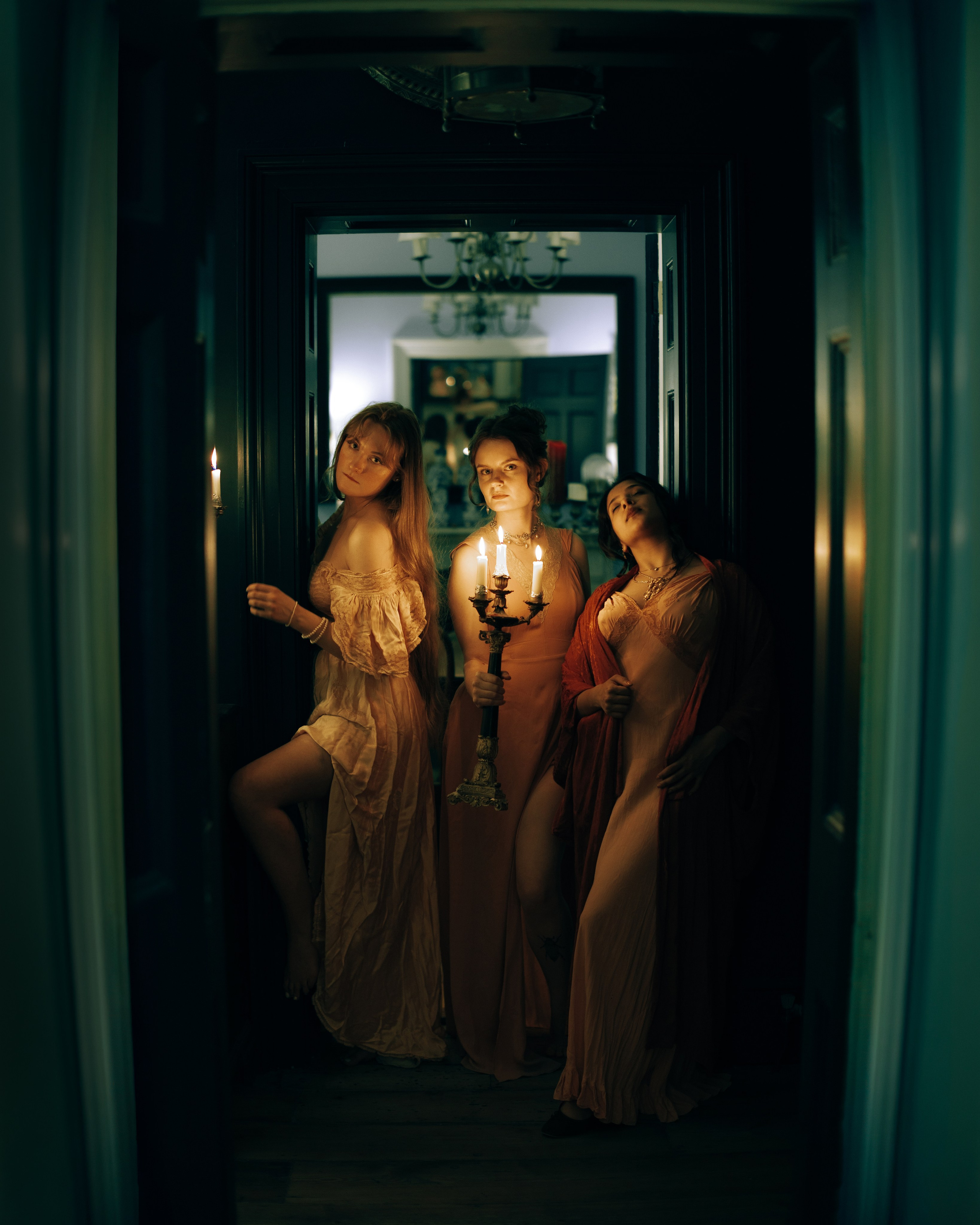 Candlelit Regency Portrait Session in London | Moth and Moss